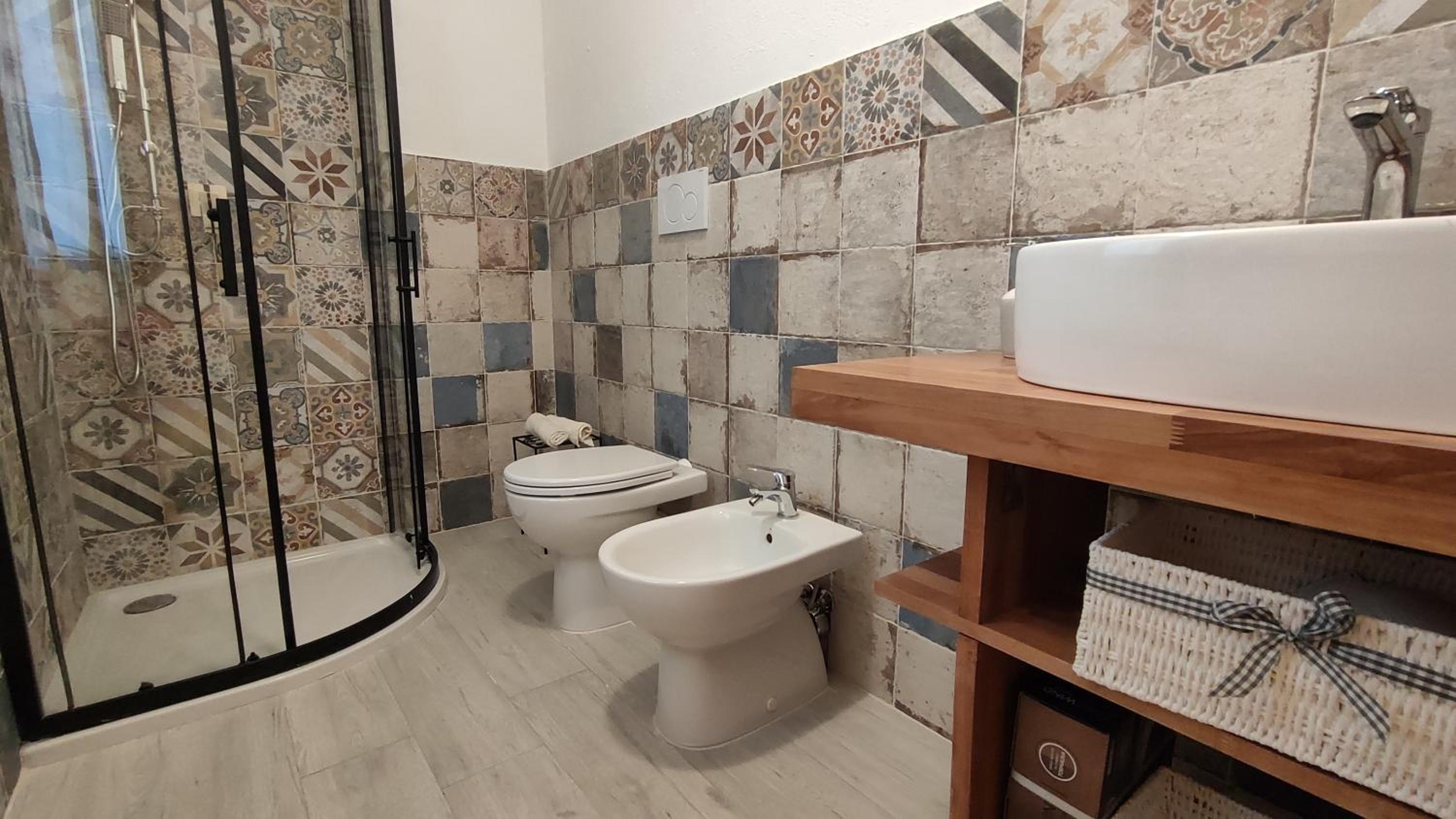 Double Room with Private Bathroom photo 2