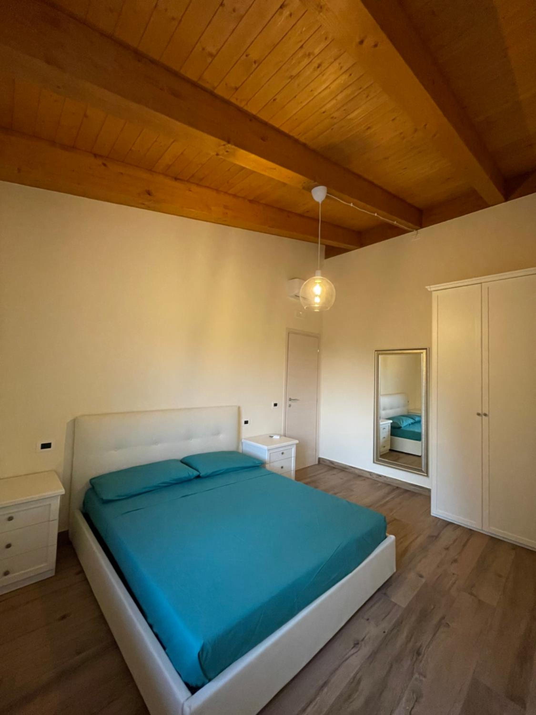 One-Bedroom House photo 1