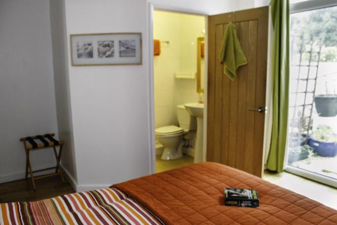 Superior One-Bedroom Apartment - Ground Floor photo 2