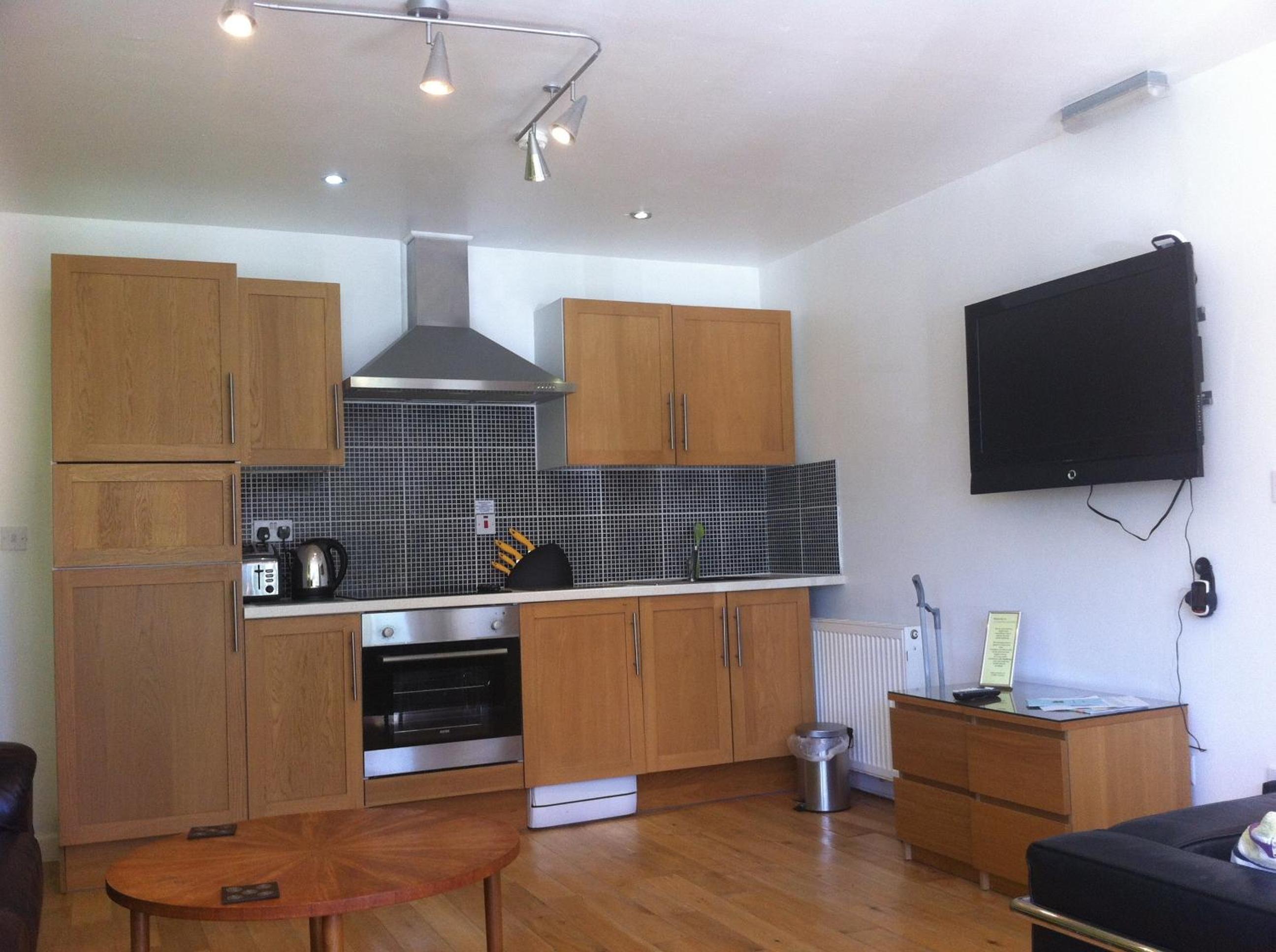 One-Bedroom Apartment with Garden View photo 3