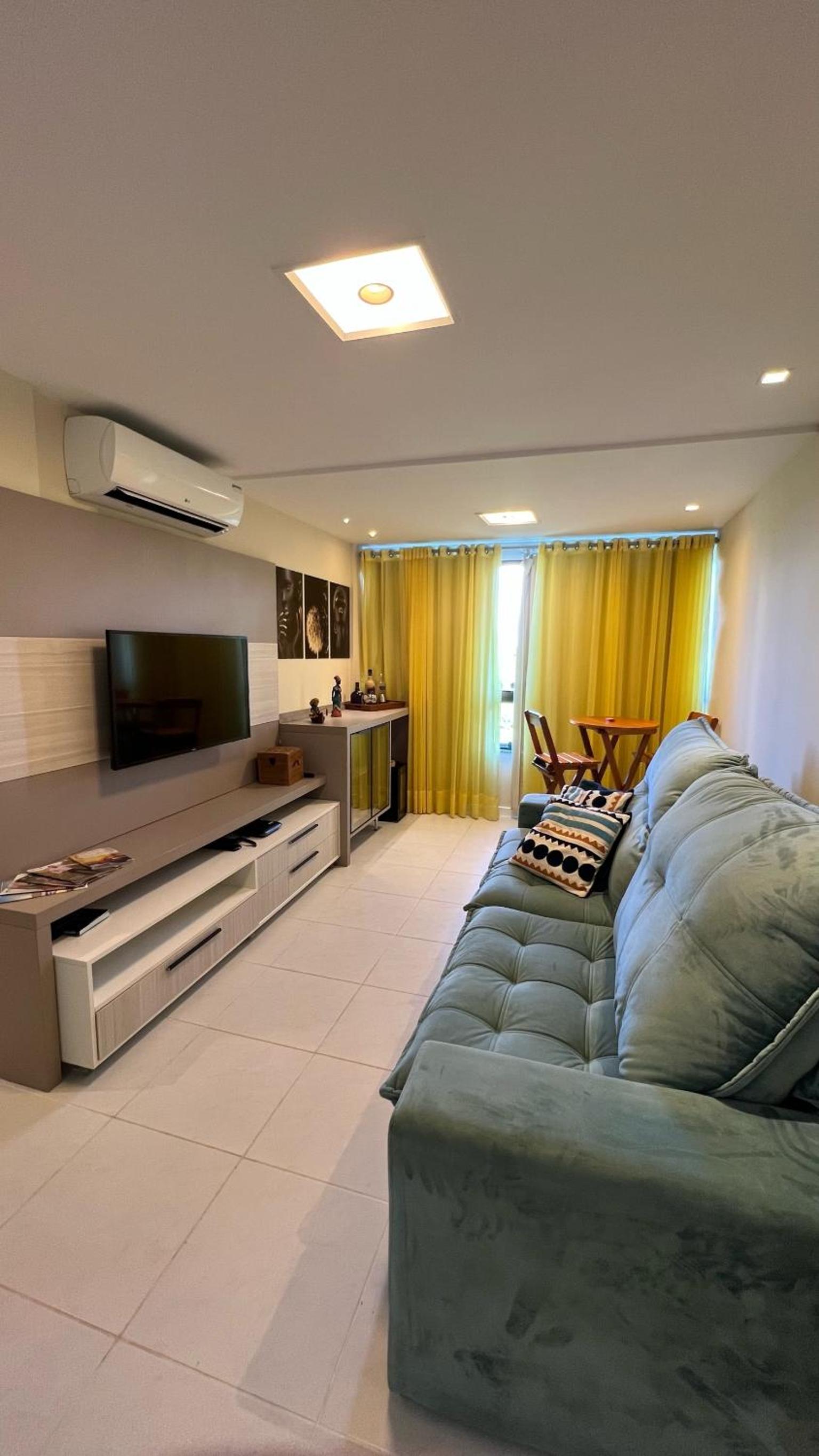 Apartment with Lake View - Photo 1