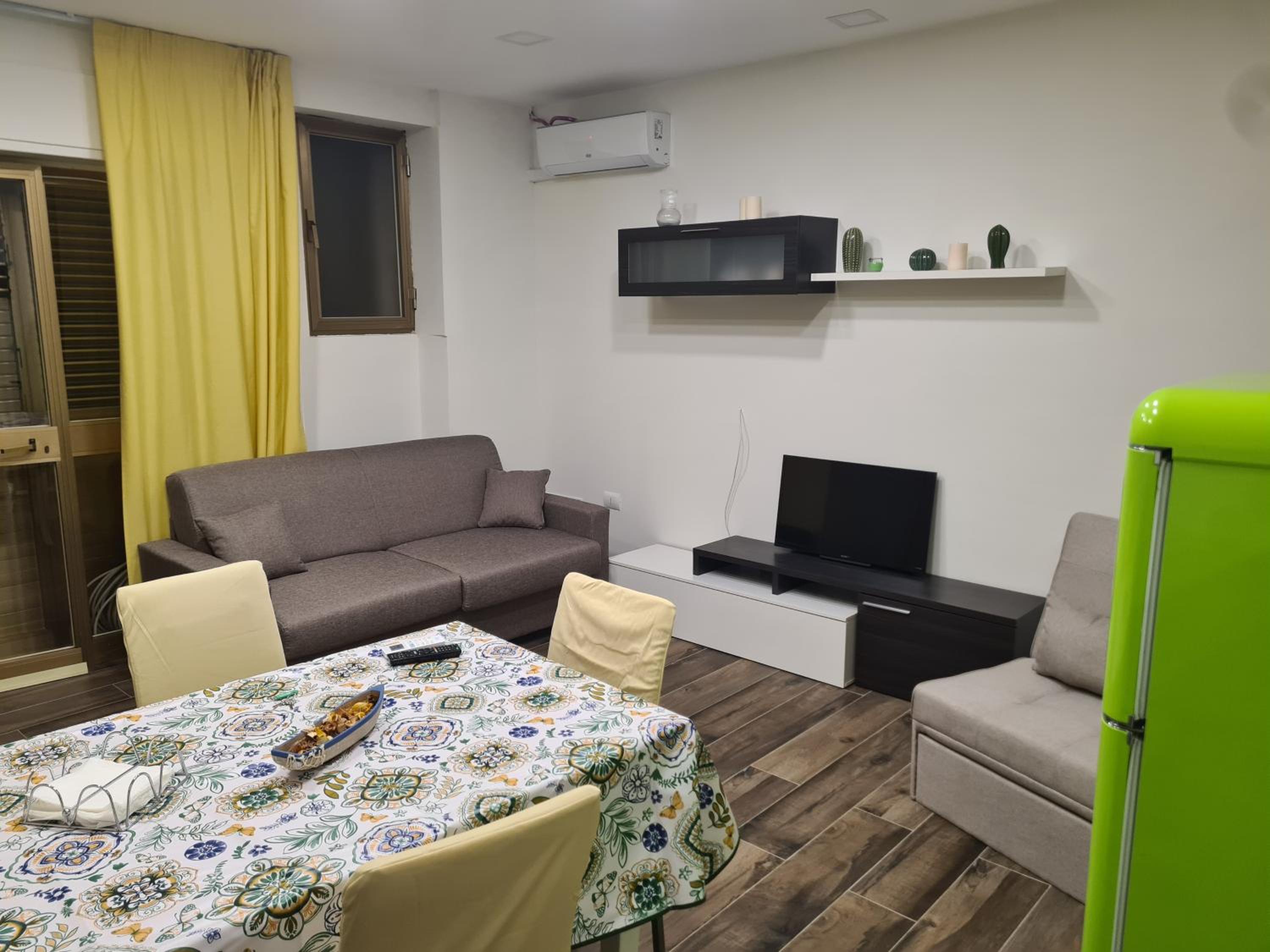 Apartment photo 3