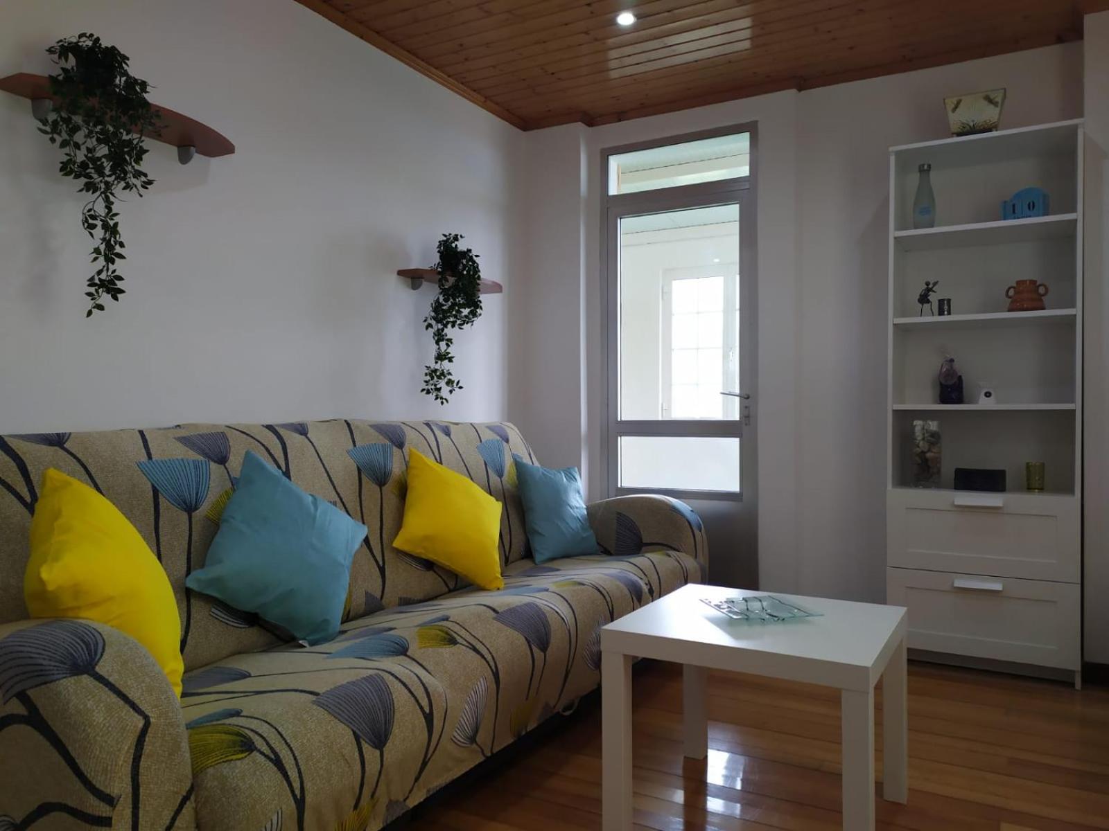 Casa de tres habitaciones