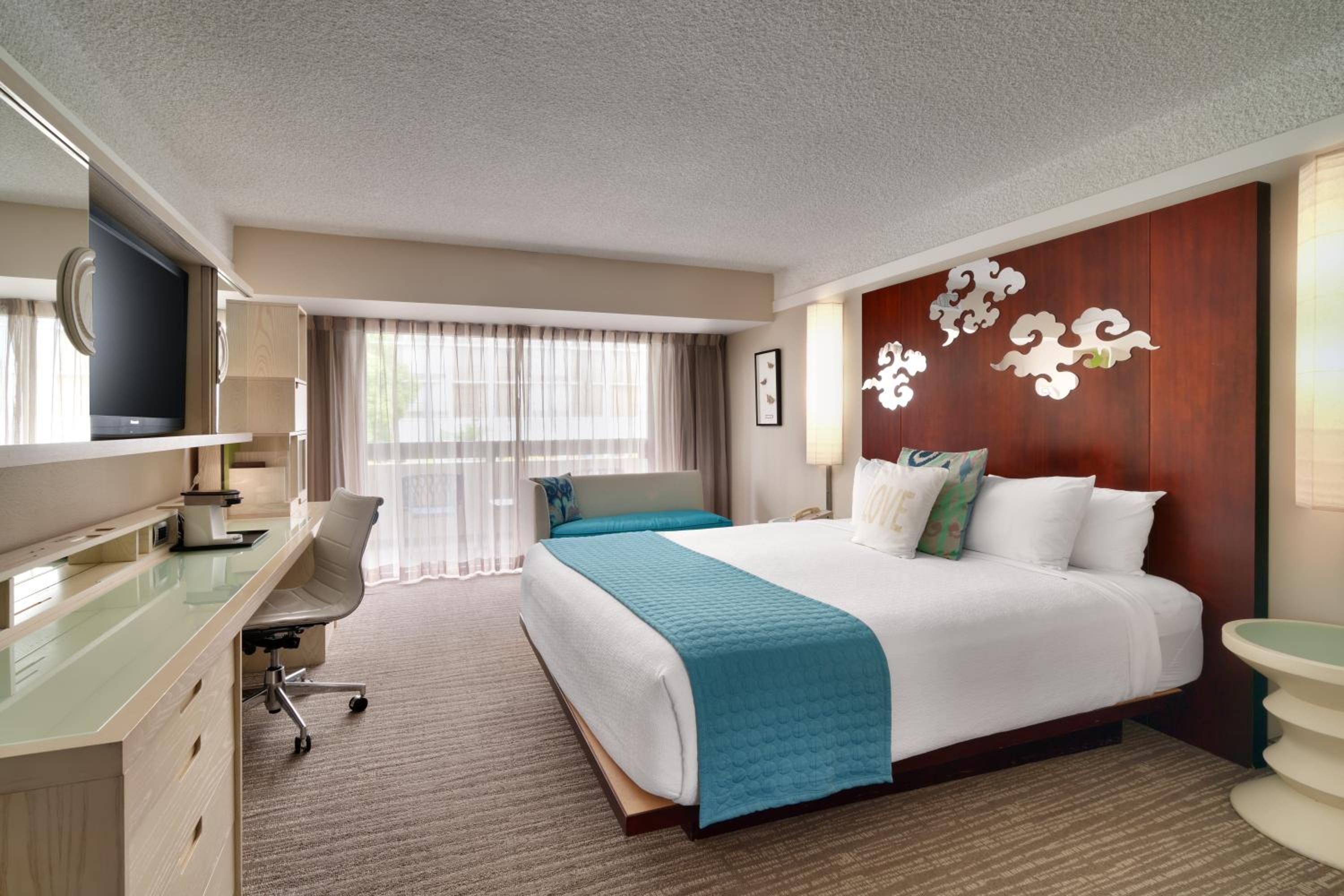 Standard King Room