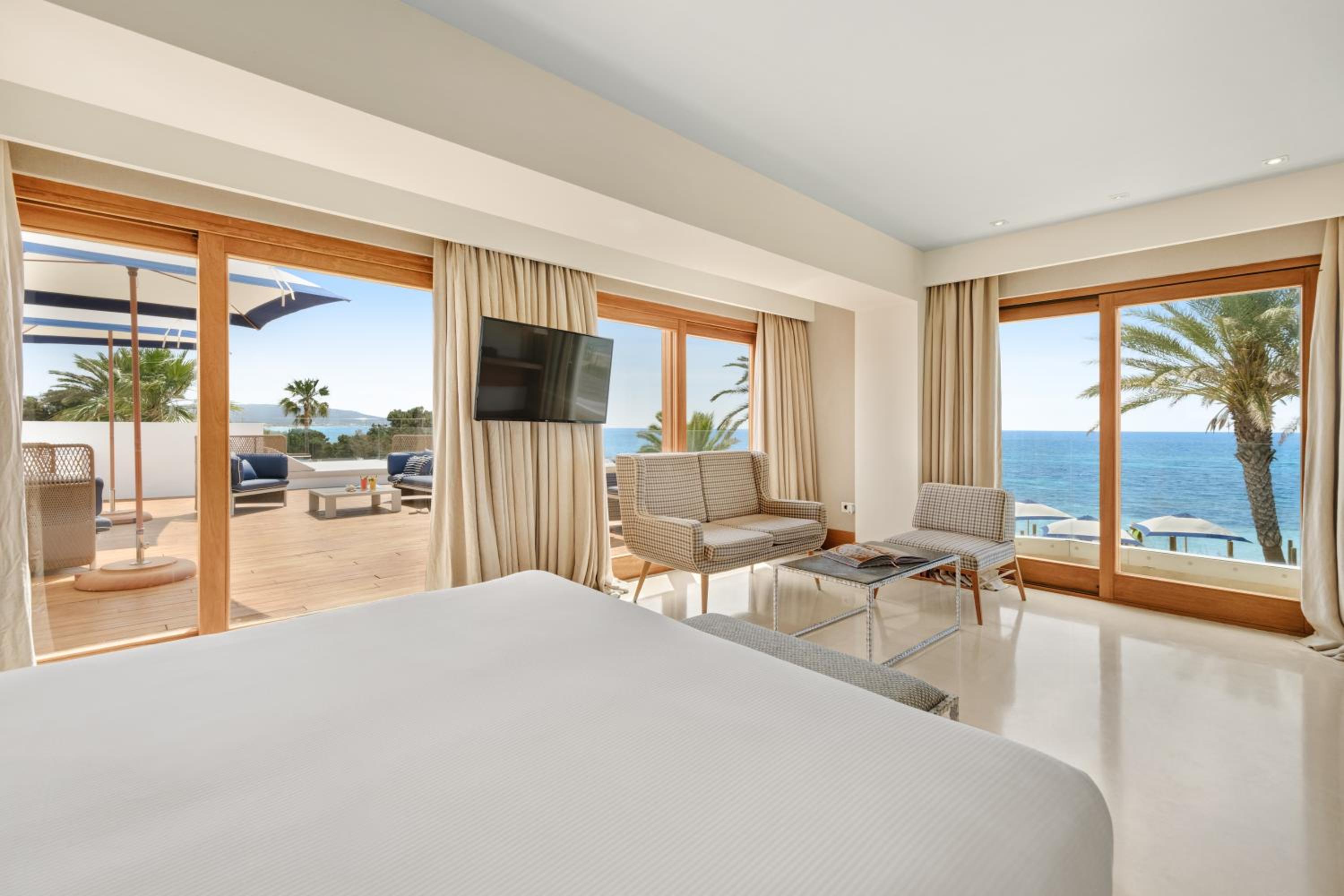 Ático con Vista al Mar y Terraza