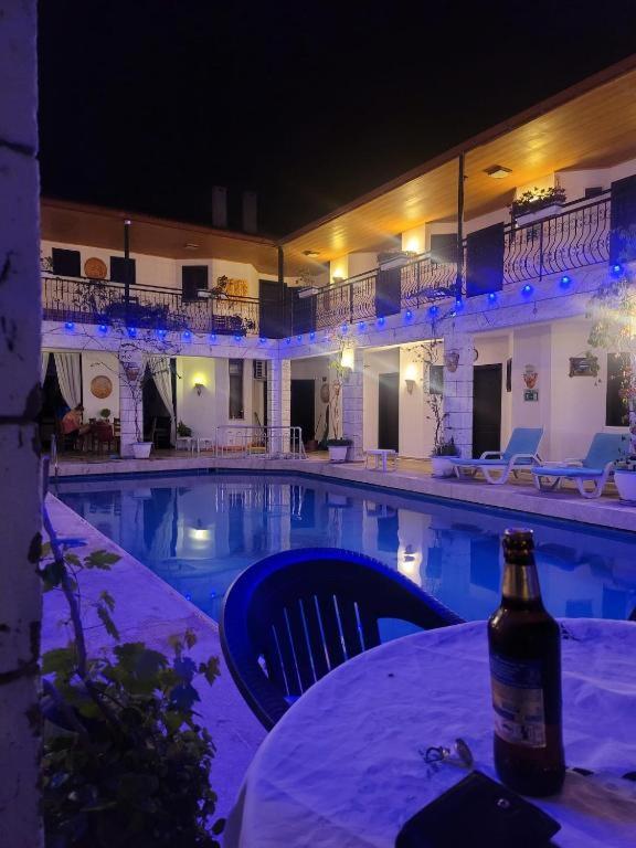 Standard Double or Twin Room with Balcony photo 2