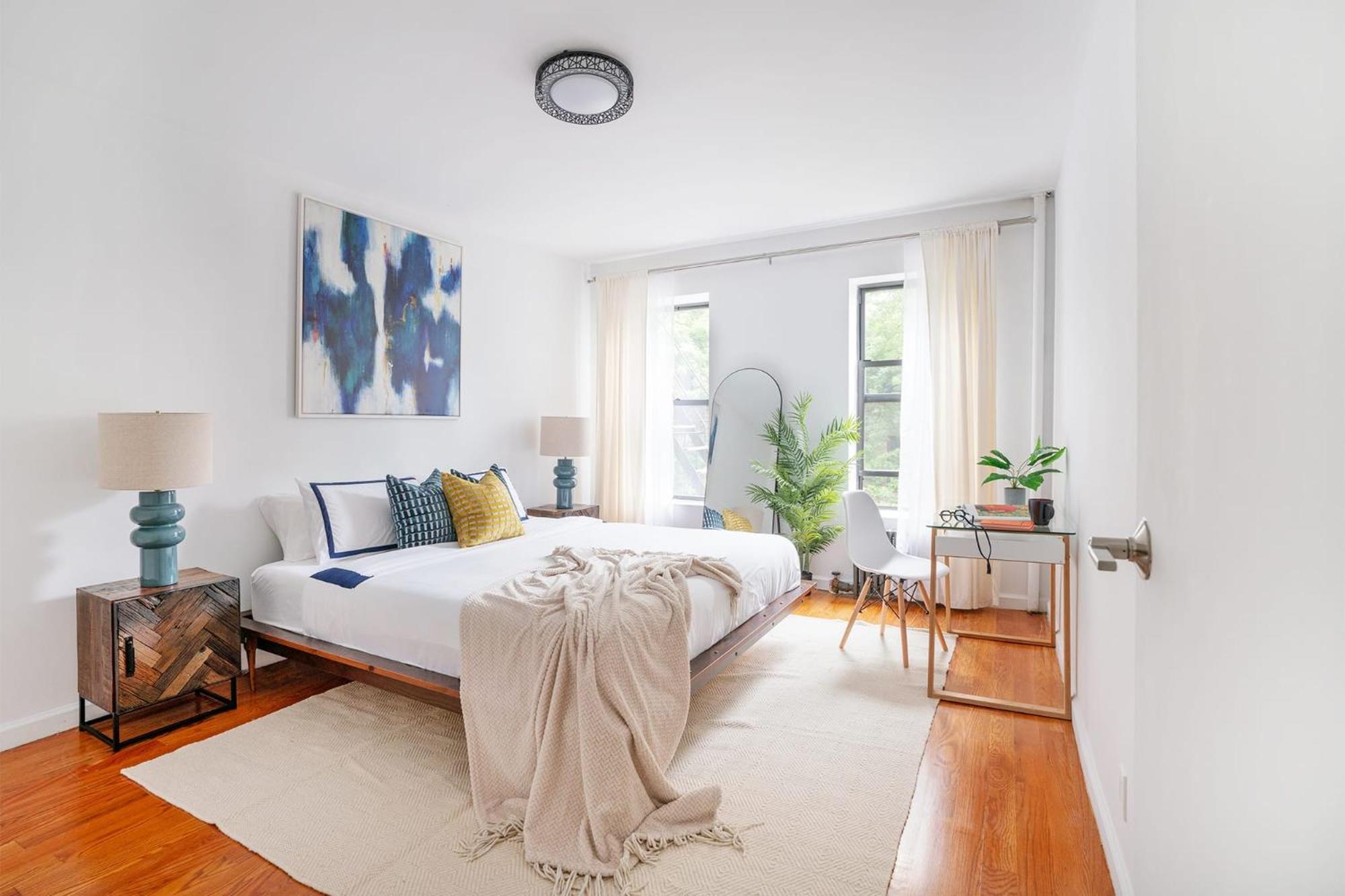 Apartment photo 1