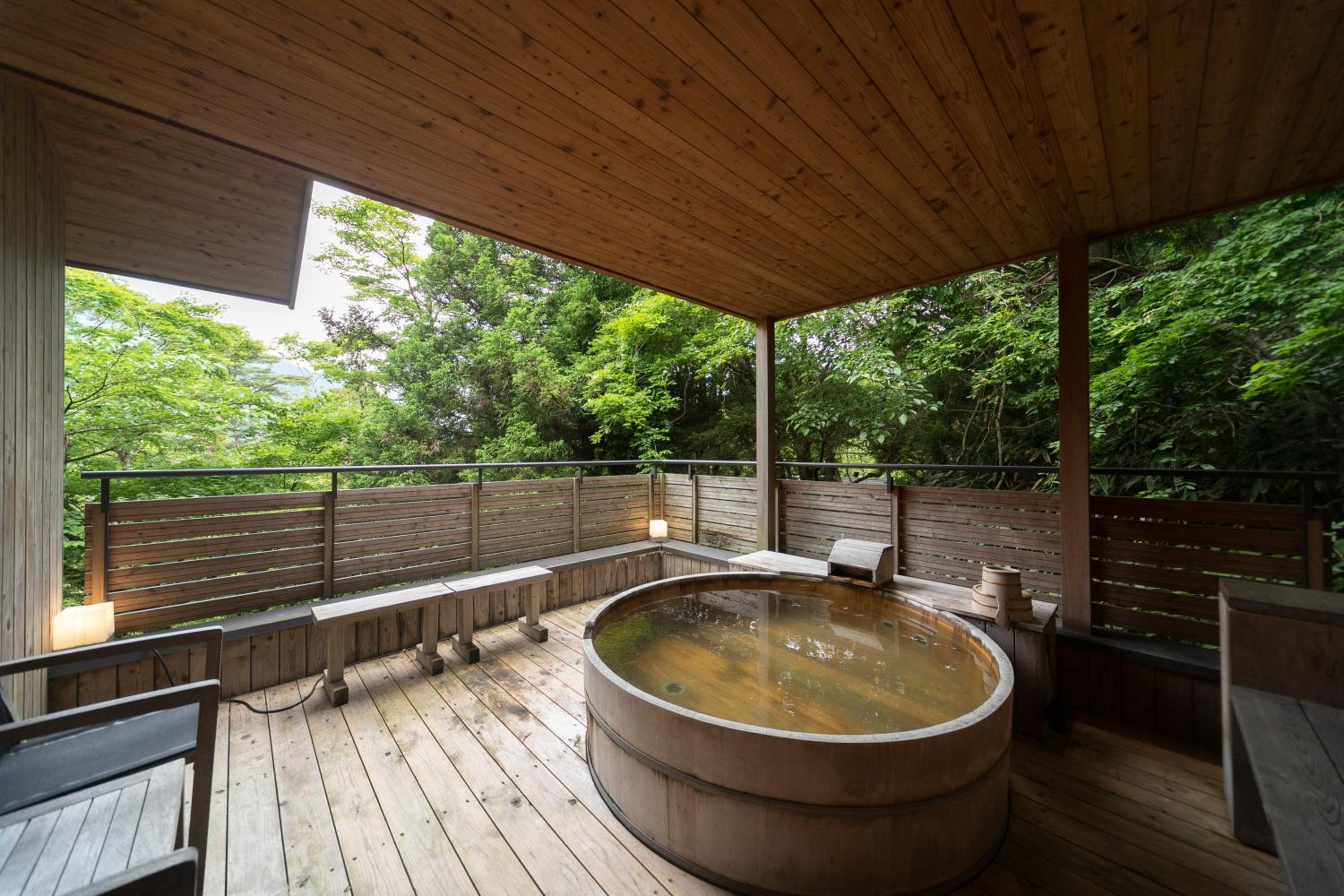 SKY private open-air hot spring Suite room [Yuragi] thumbnail 6