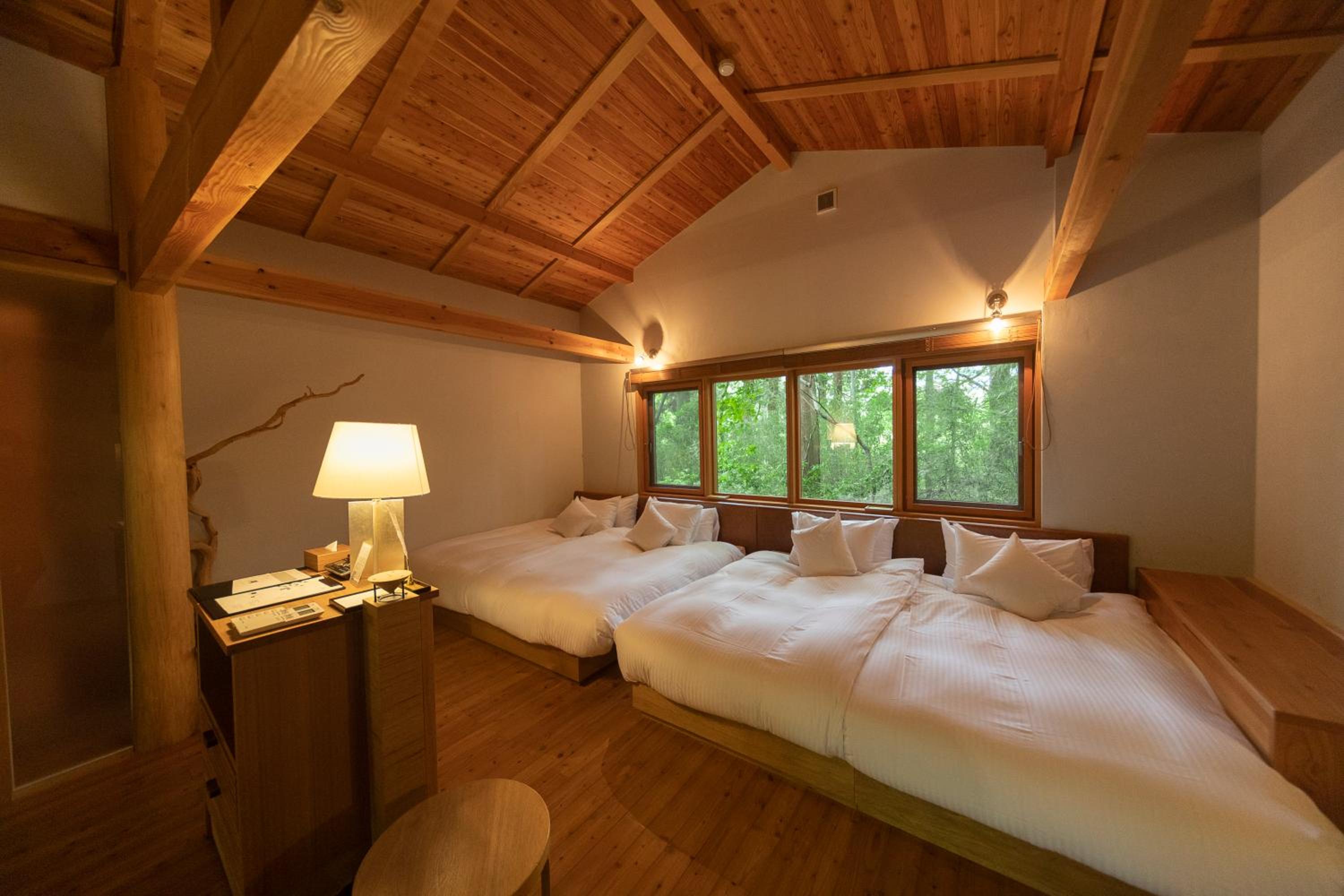 Private hot spring Suite room (4 beds) [Yuragi] thumbnail 5