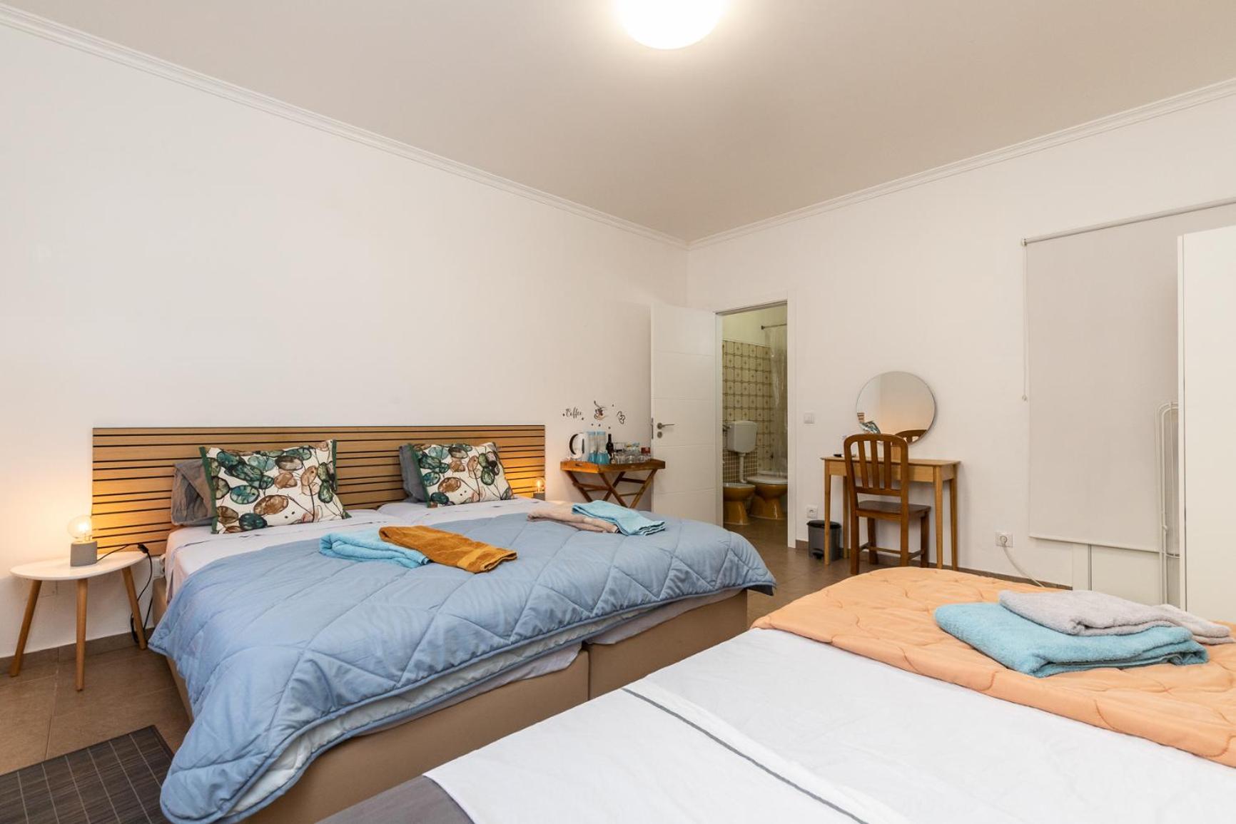 Triple Room - Photo 1