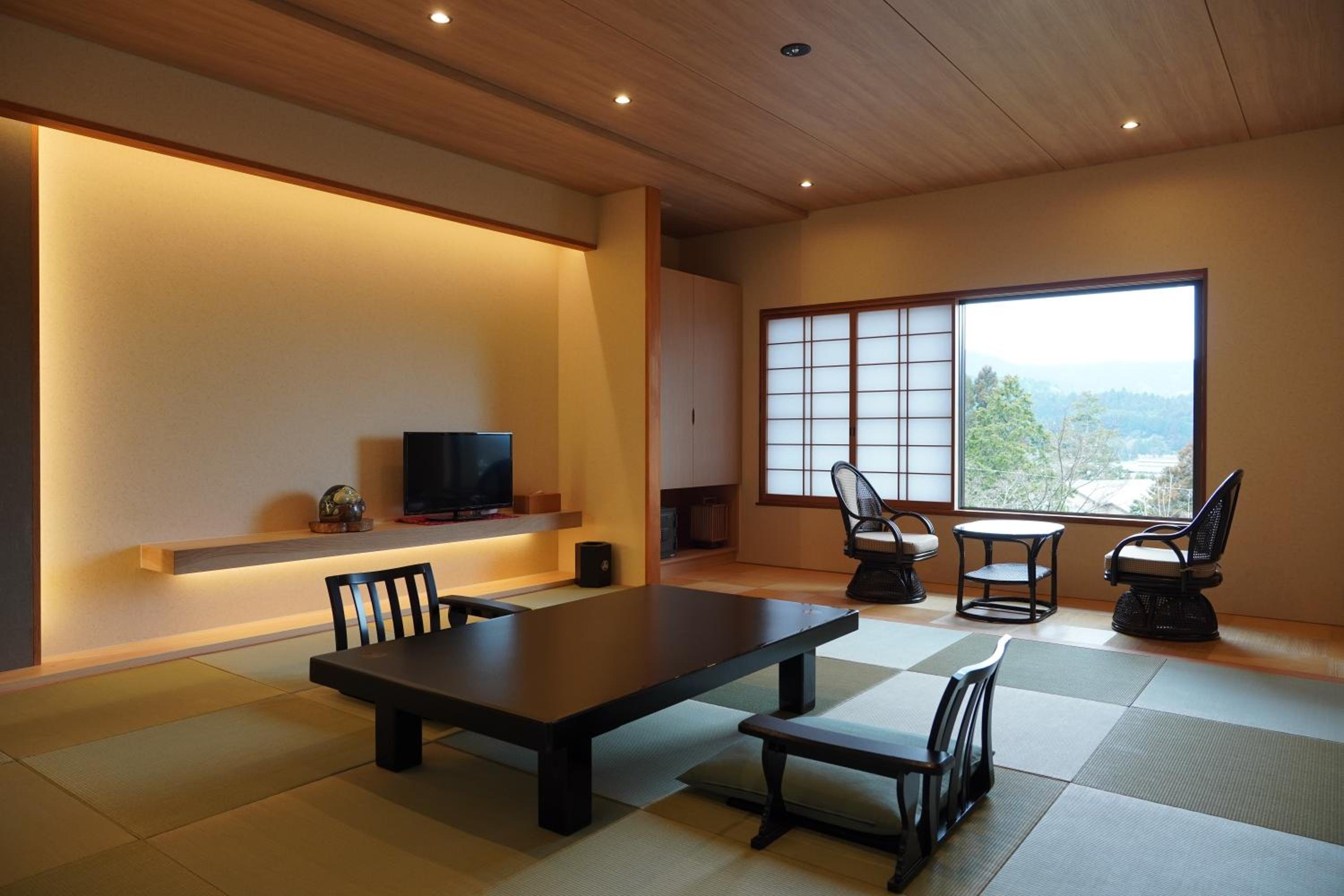 Japanese-Style Twin Room