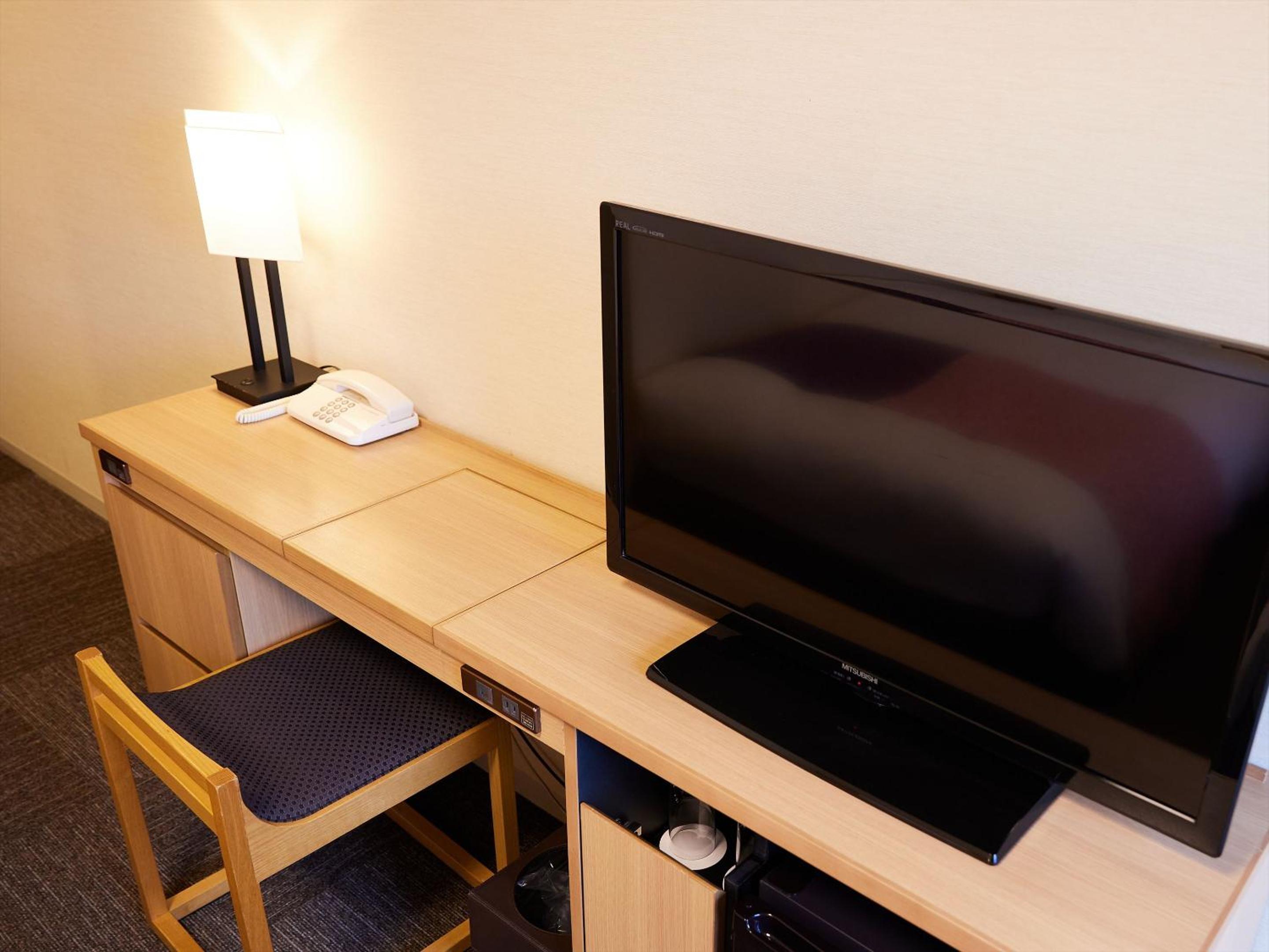 Economy Twin Room - Photo 5