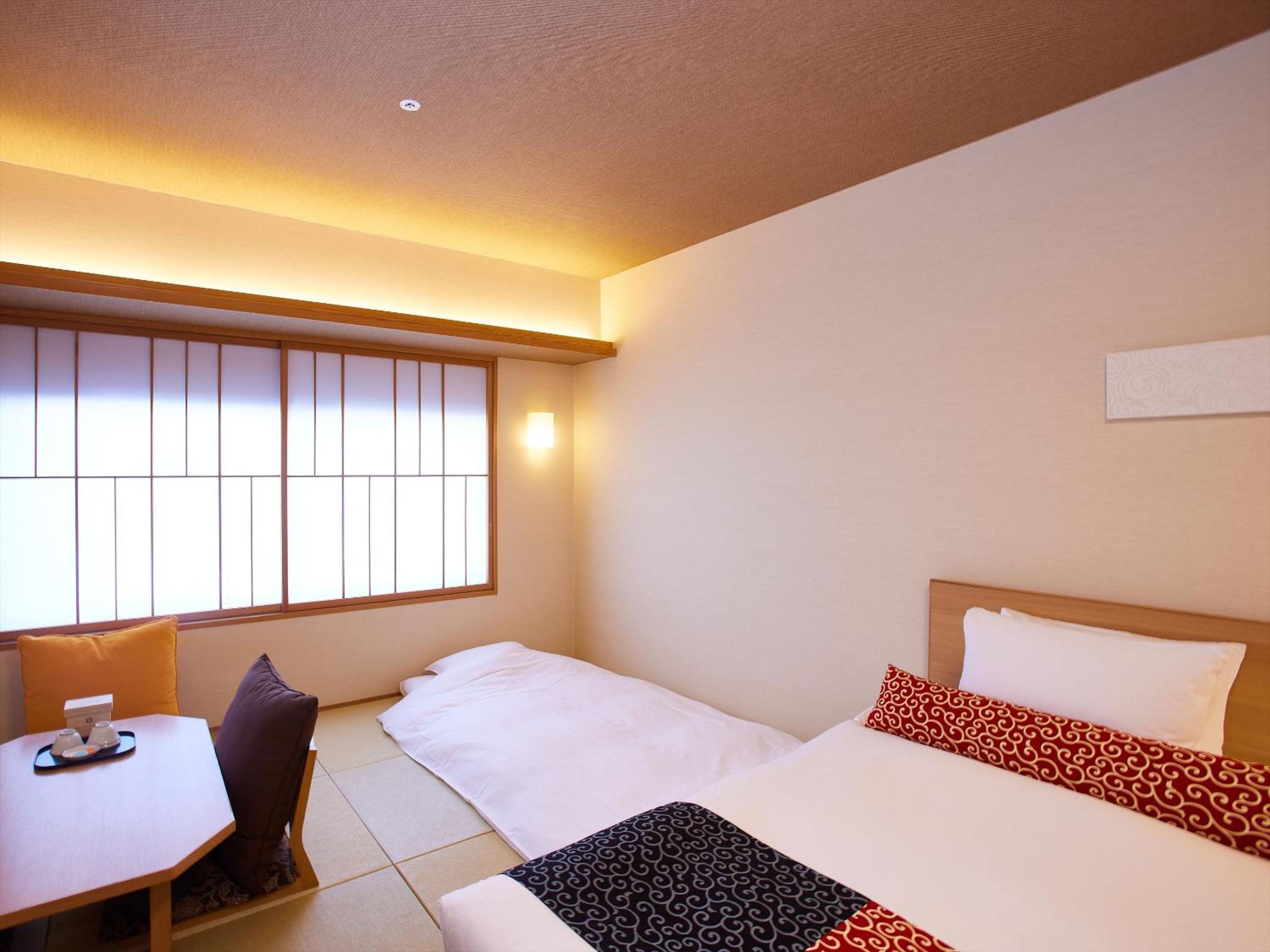 Twin Room with Tatami Area - Photo 7