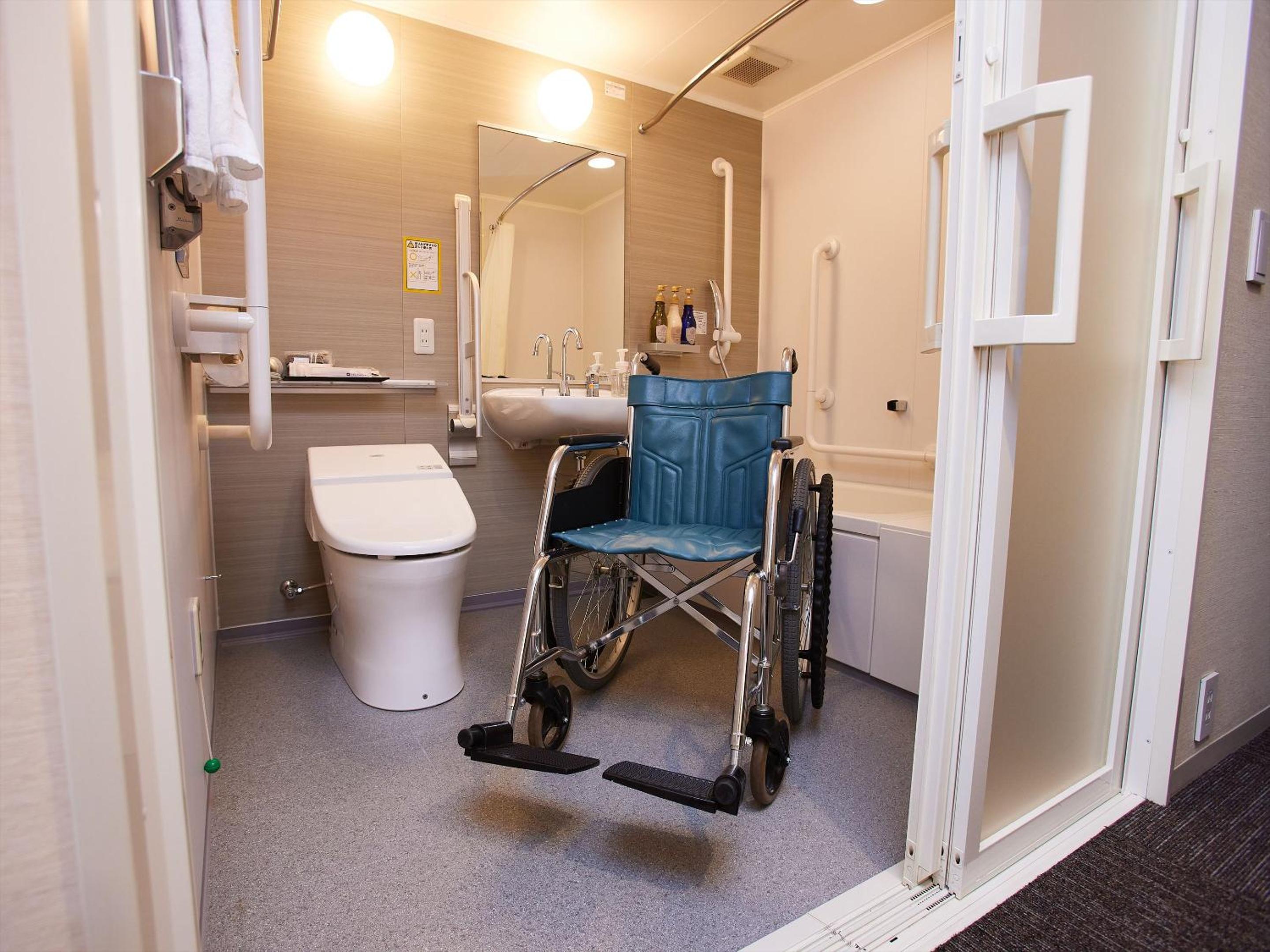 Universal Twin Room - Photo 13