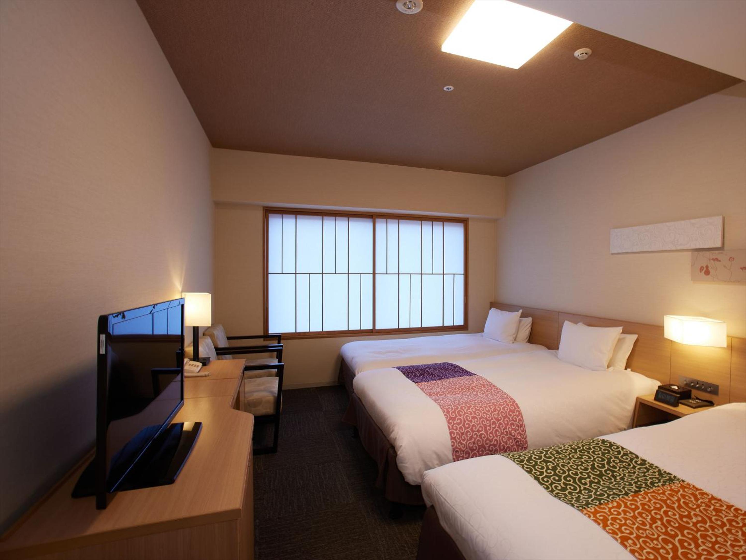 Superior Twin Room - Photo 16