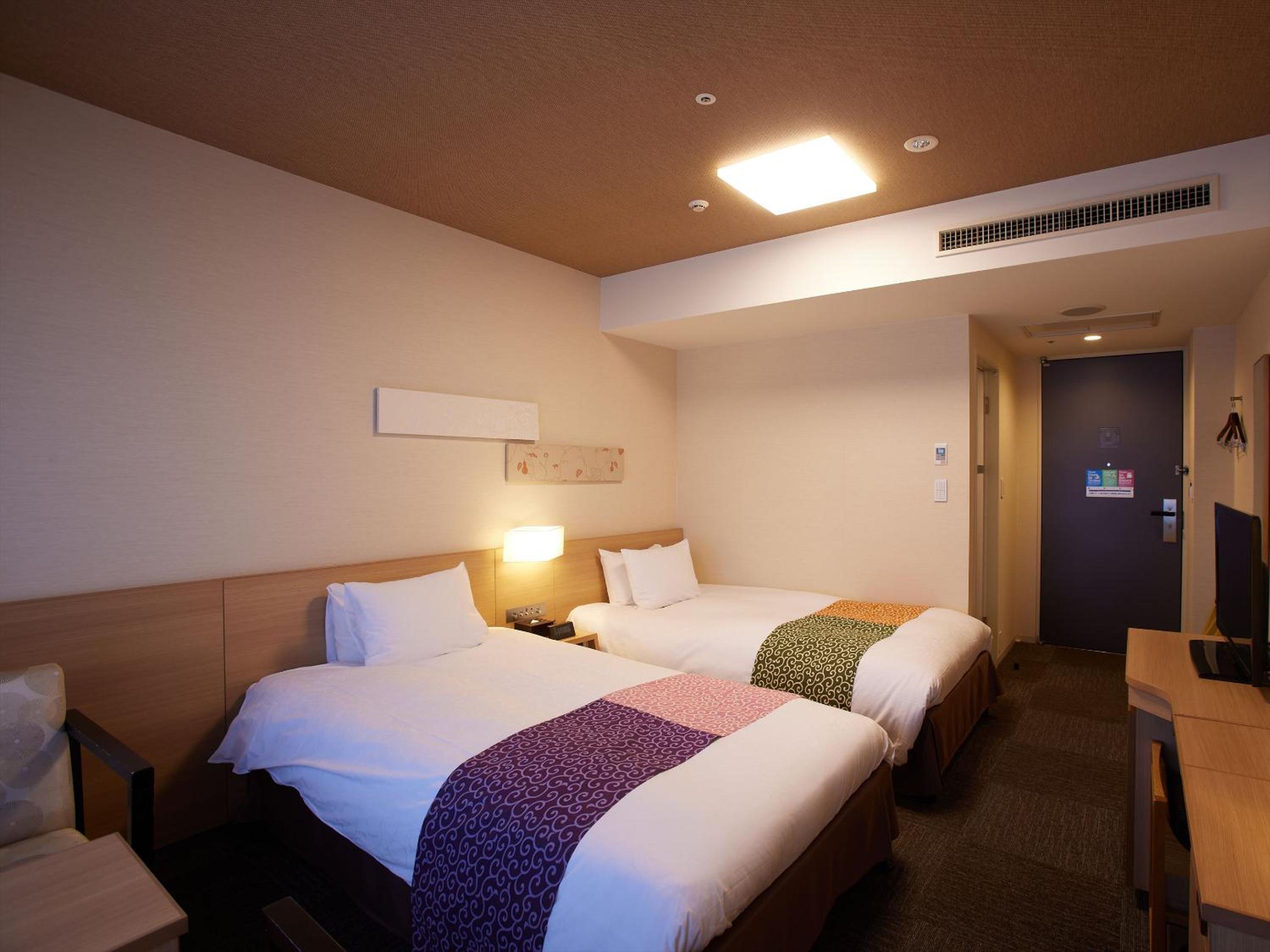 Superior Twin Room - Photo 1