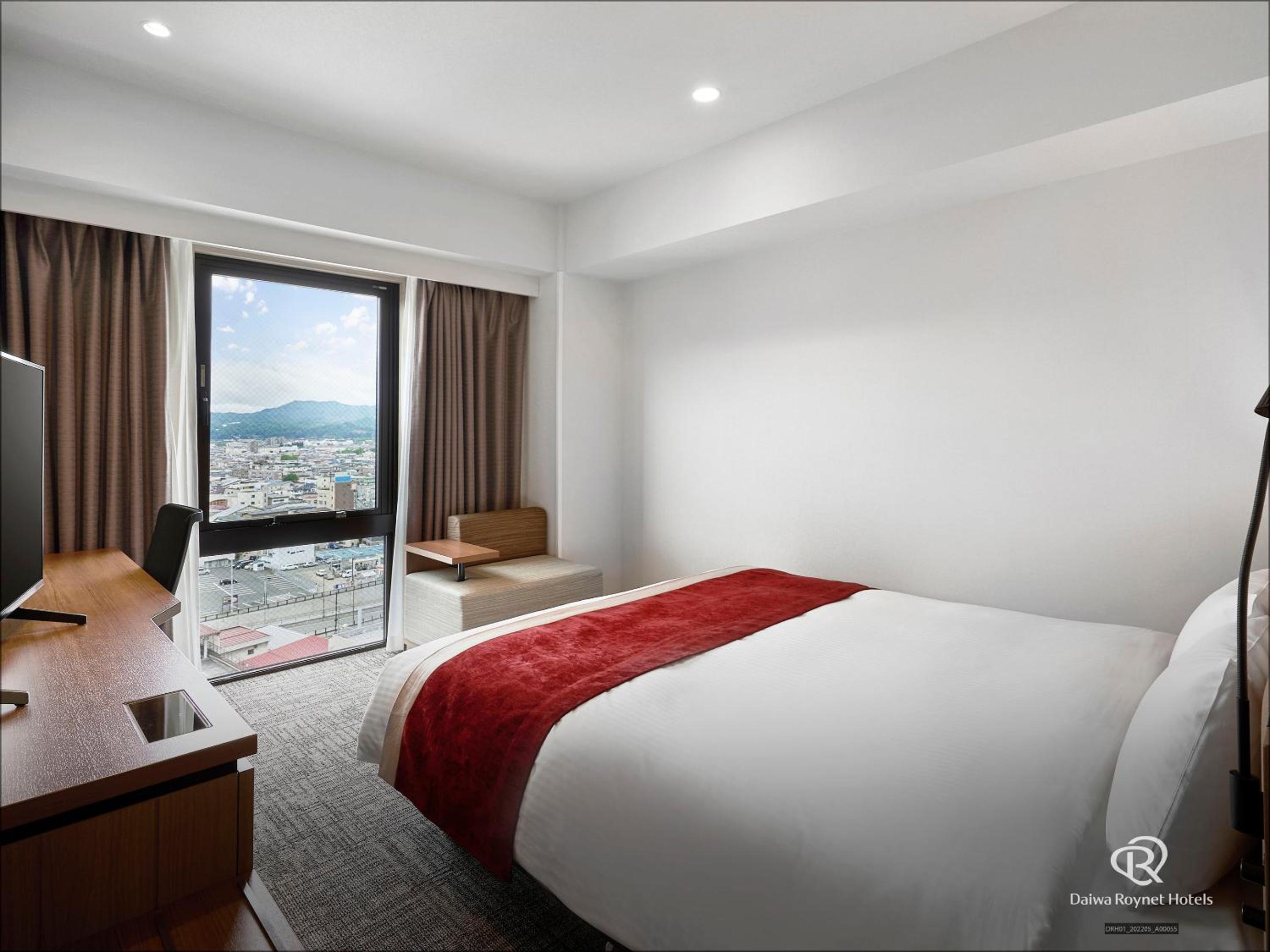 Deluxe Double Room - Smoking - Photo 1