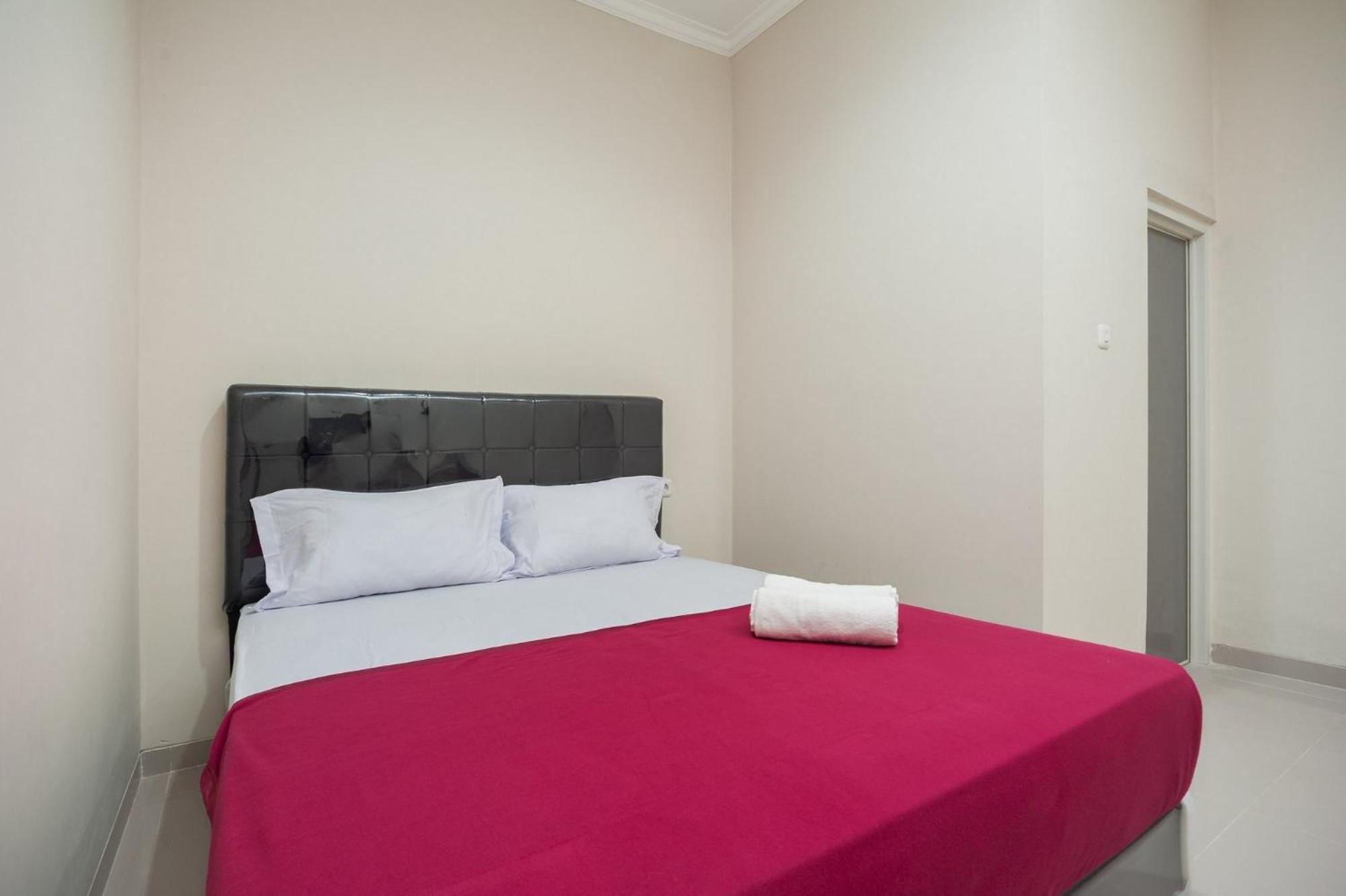 Standard Double Room photo 1