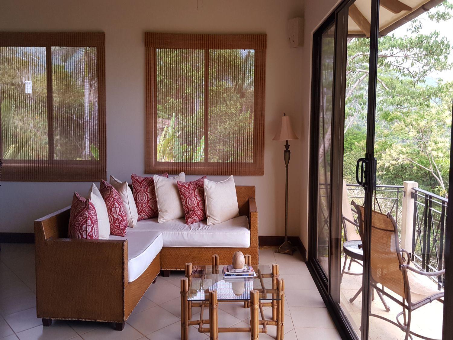 Villa photo 2