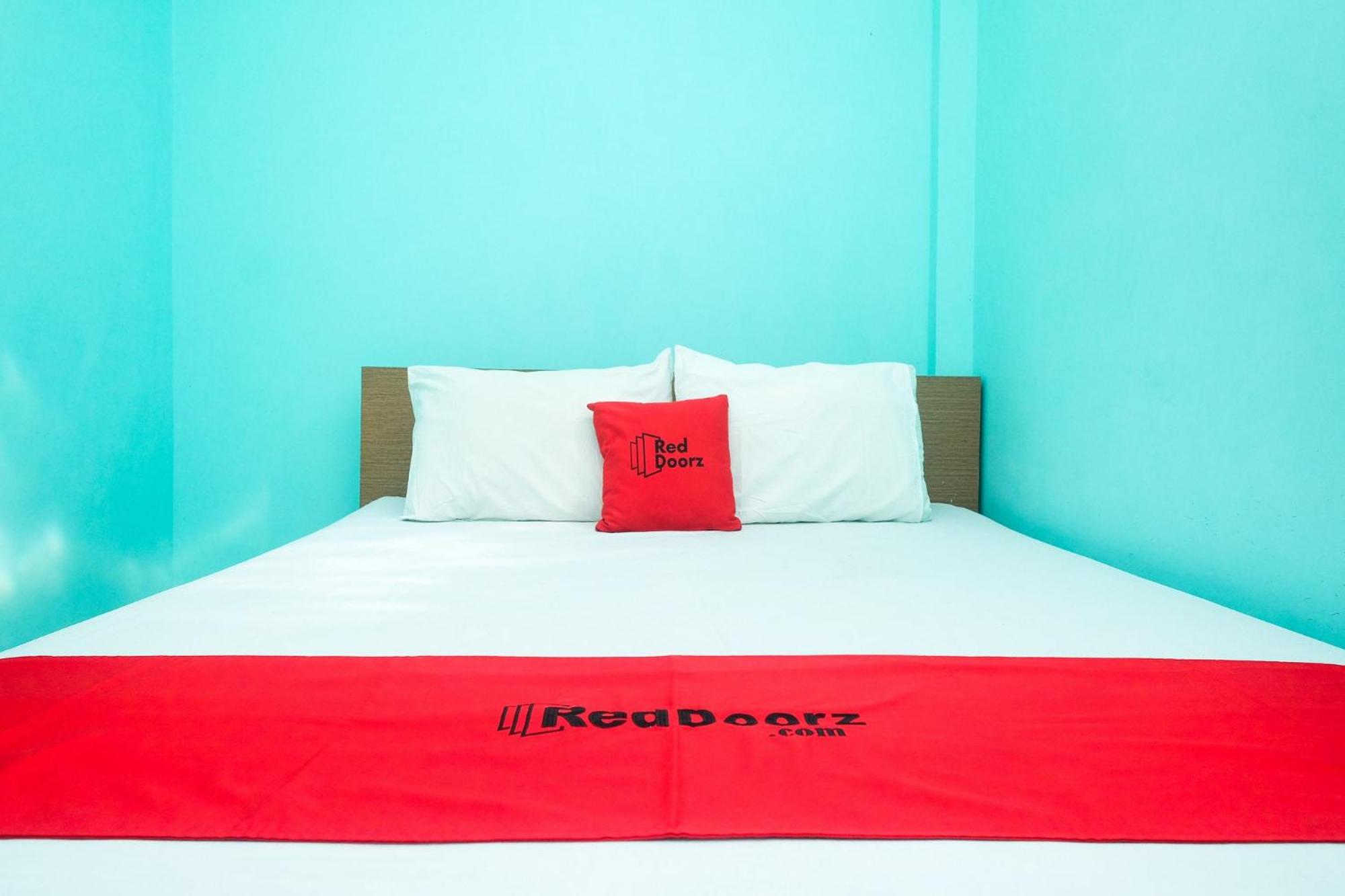 Standard Queen Room photo 3