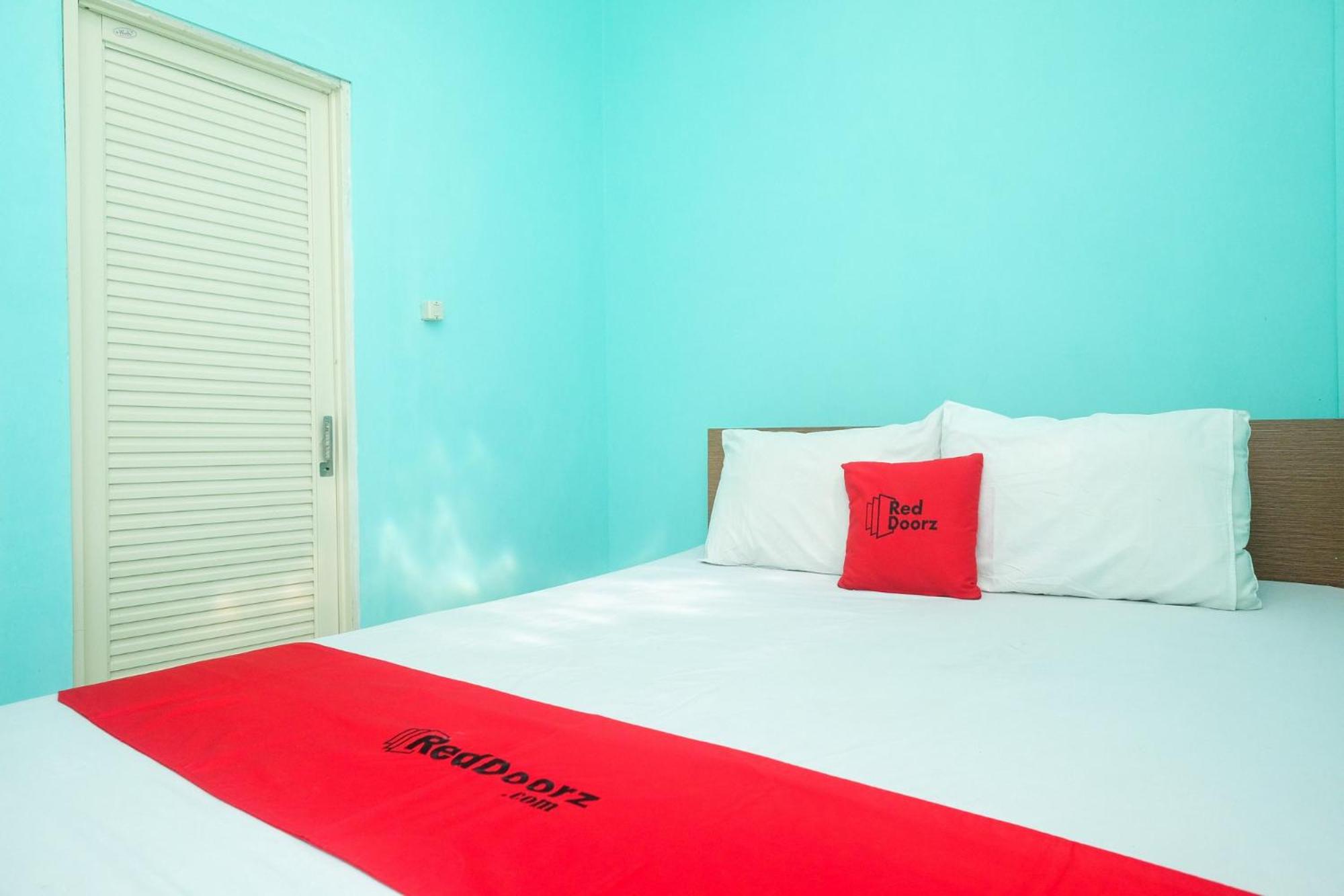 Standard Queen Room photo 2