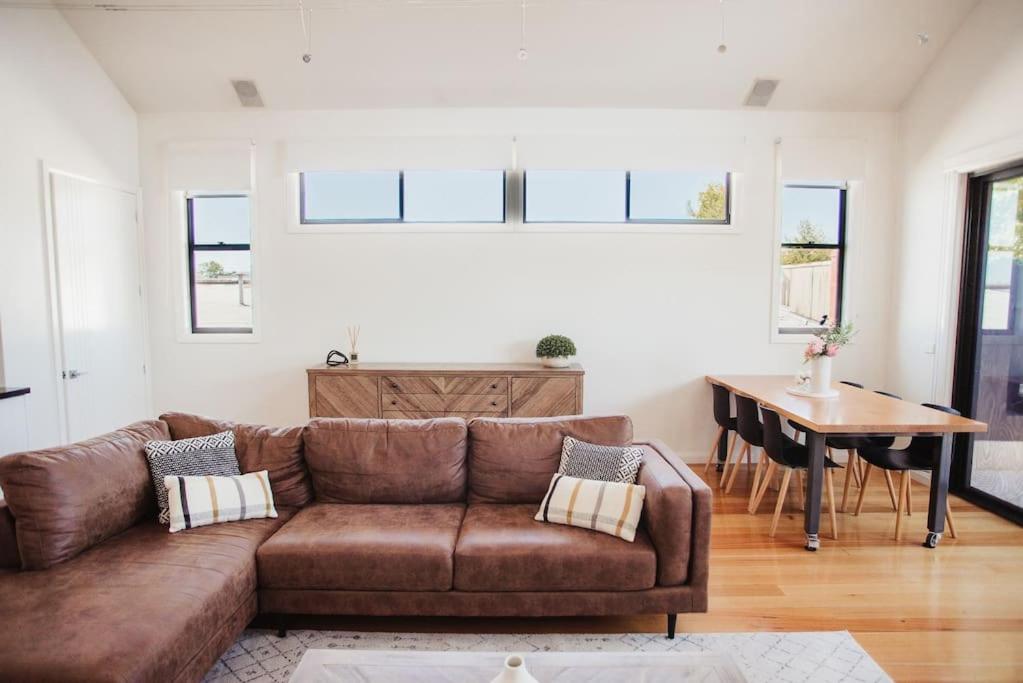 Two-Bedroom House photo 2