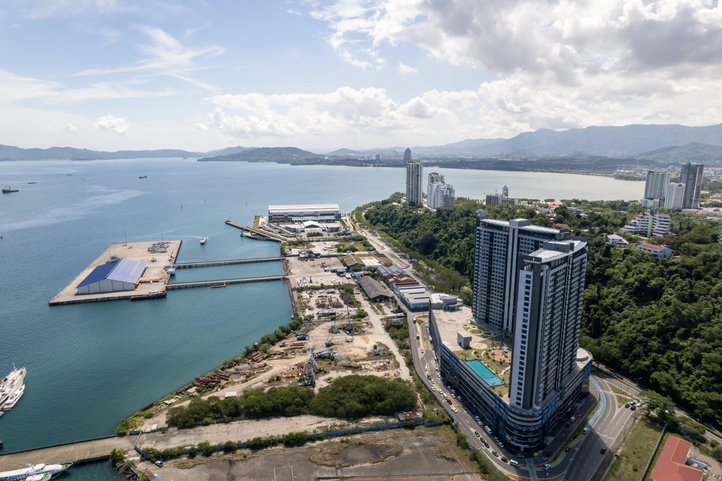 Two-Bedroom Apartment with Ocean View