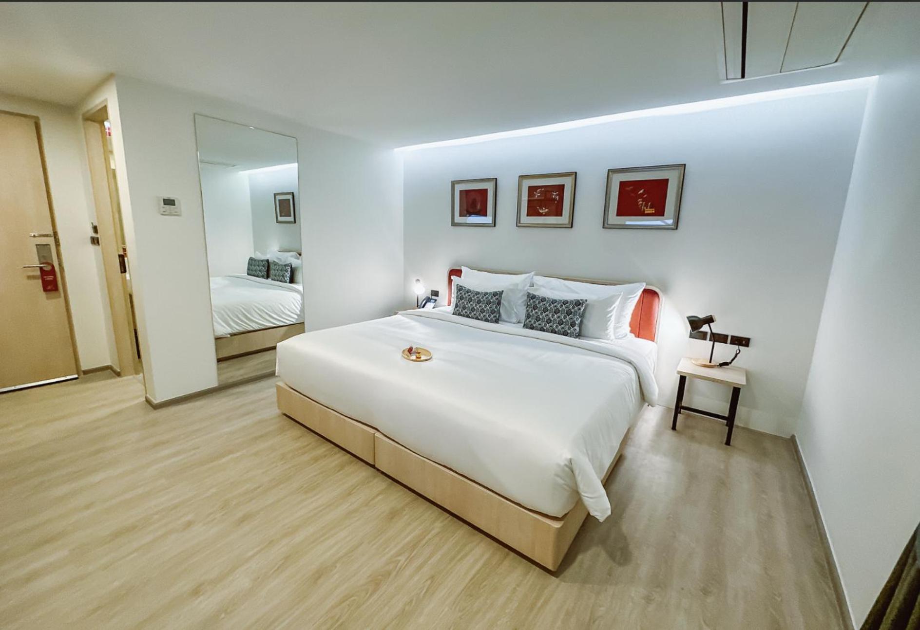 Standard Double Room - Photo 7