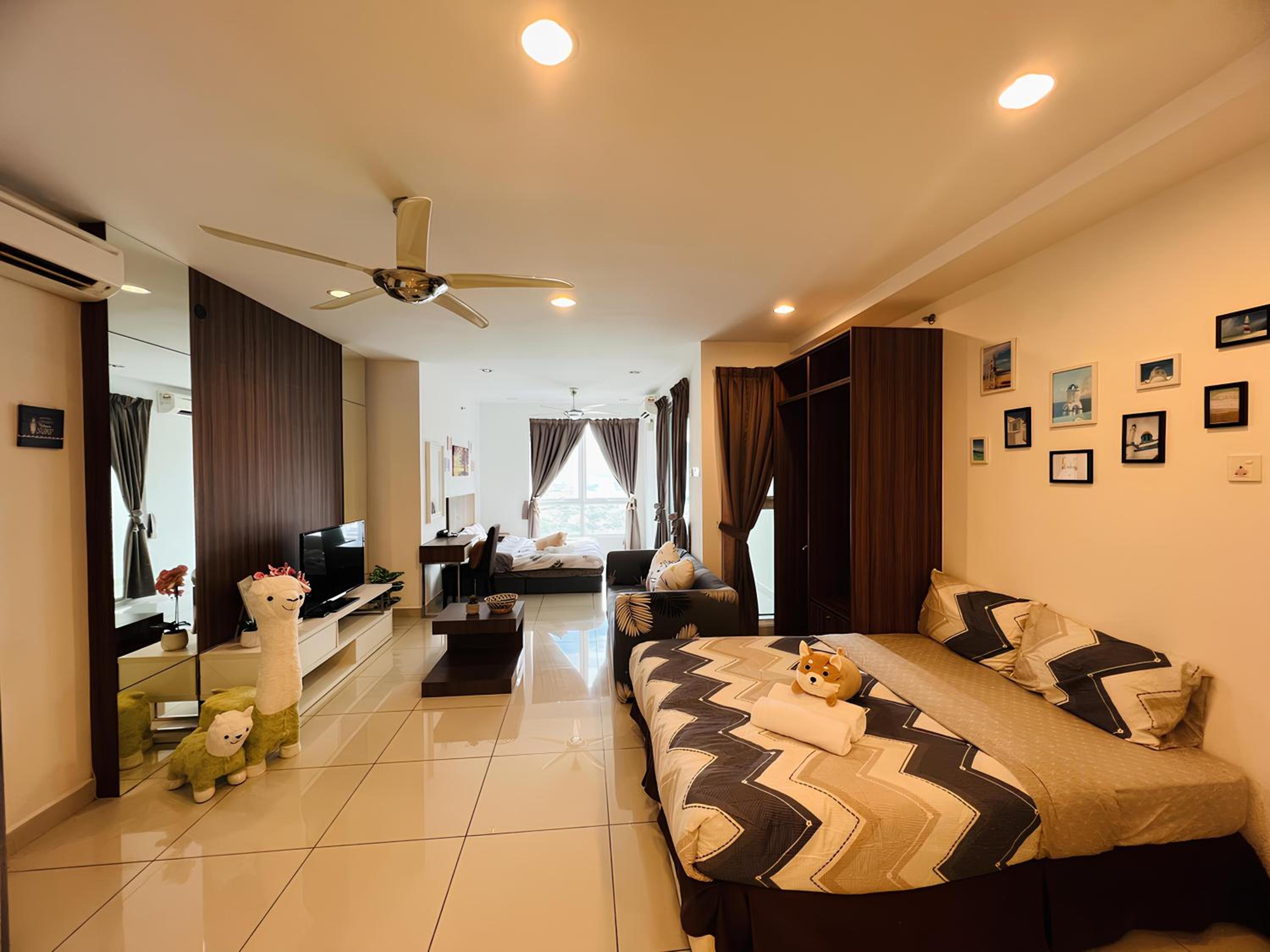 One-Bedroom Apartment