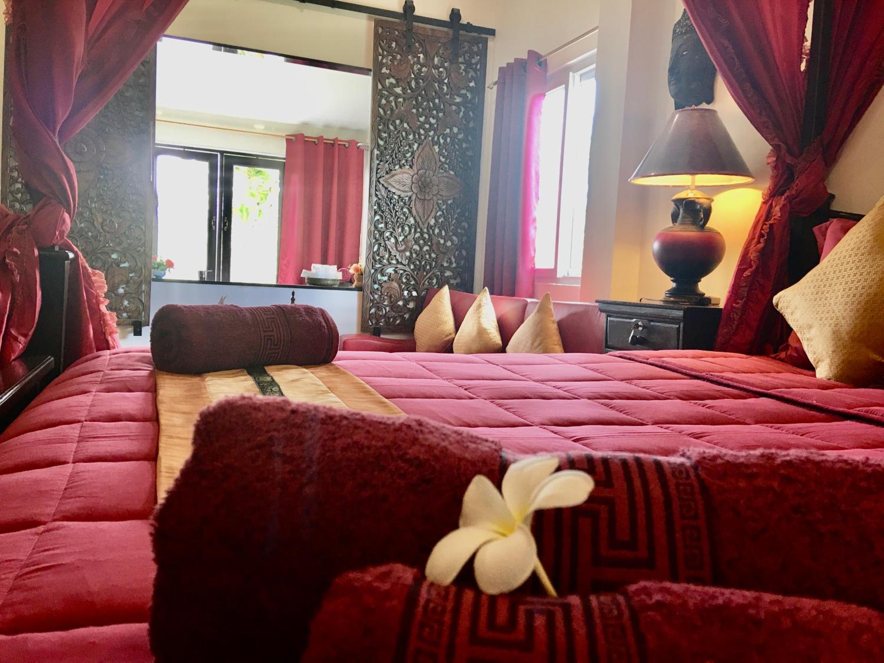 King Room with Spa Bath