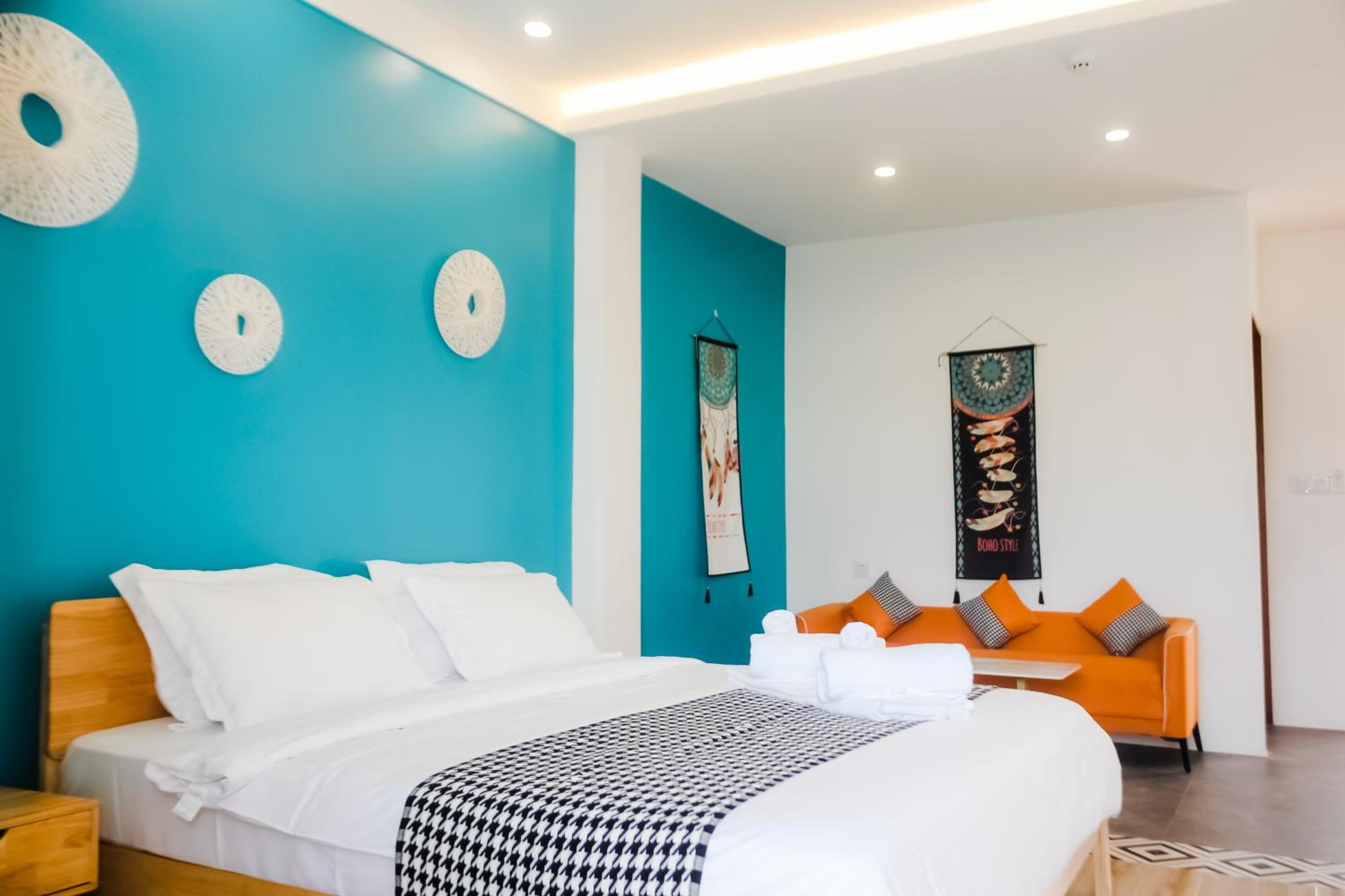 Double Room with Pool View
