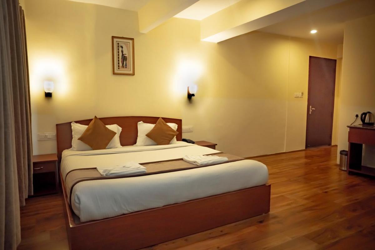 Large Double Room photo 1