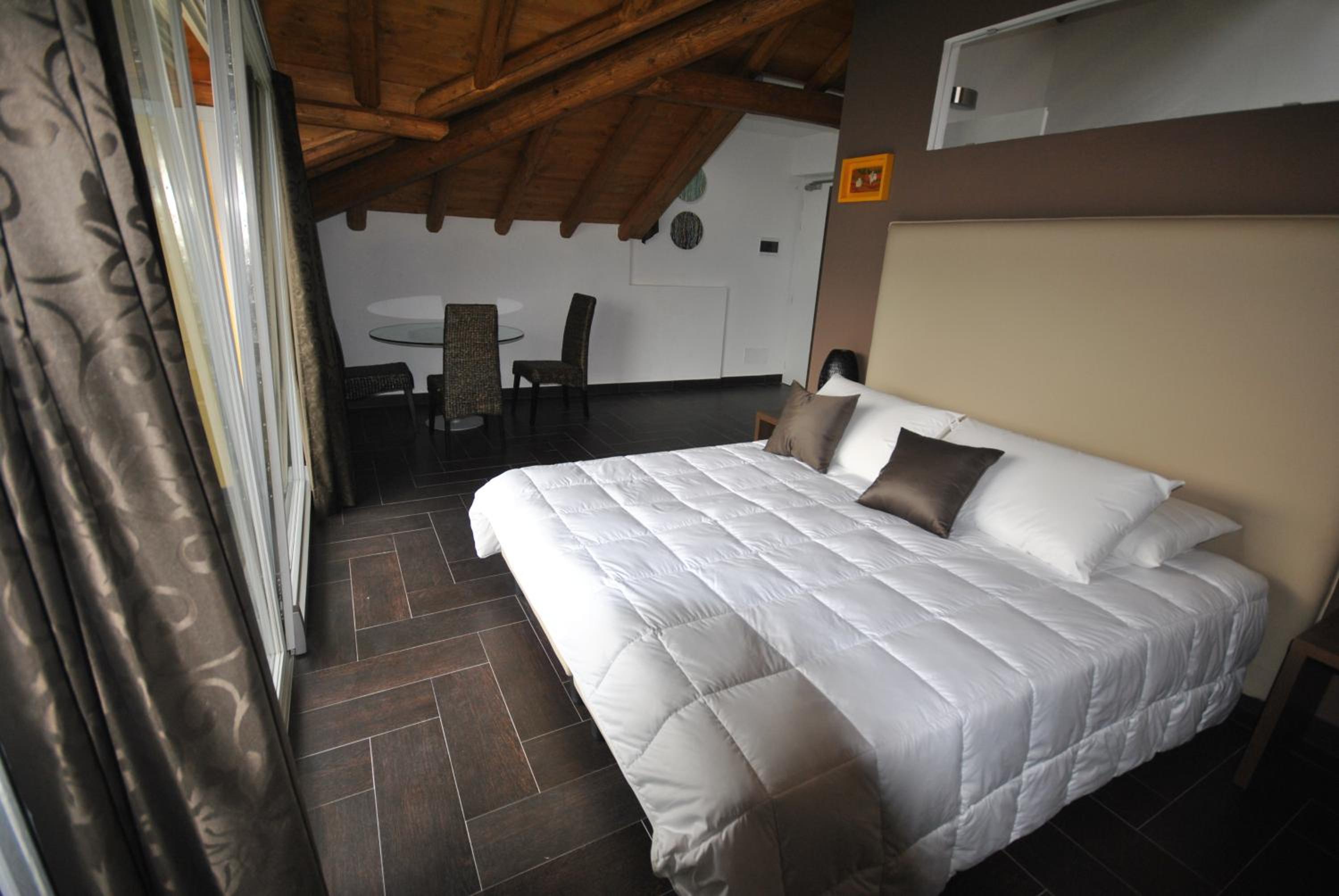 Superior Double Room - Photo 30