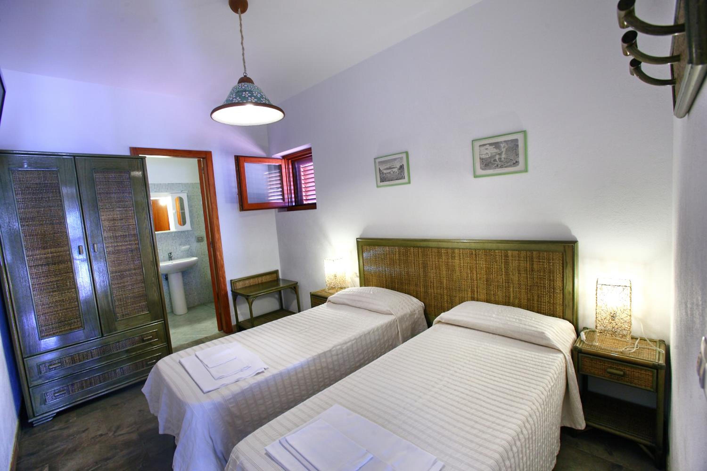 One-Bedroom Apartment (2 Adults)