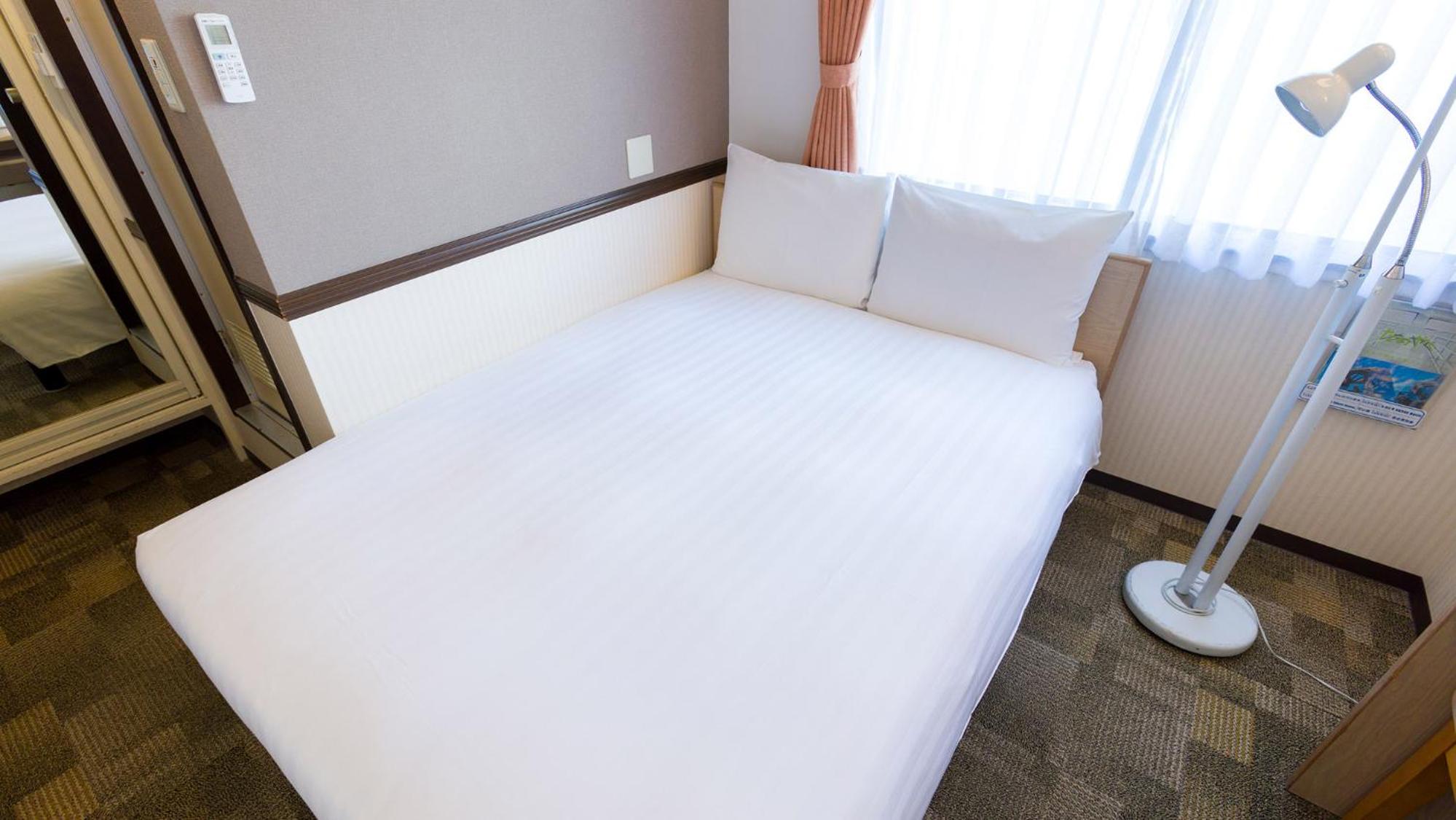 Double Room - Non-Smoking photo 2