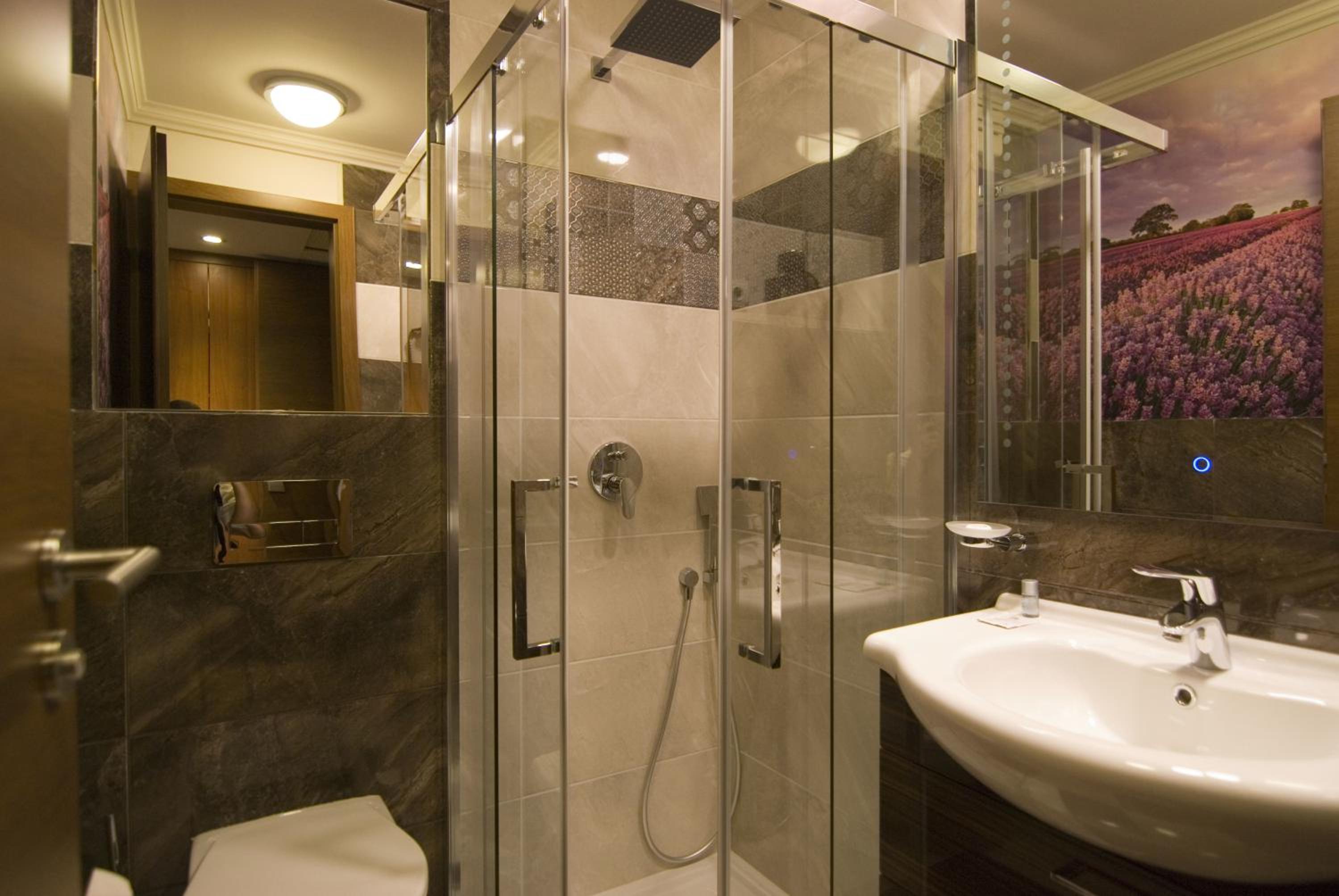 Double Room - Photo 2