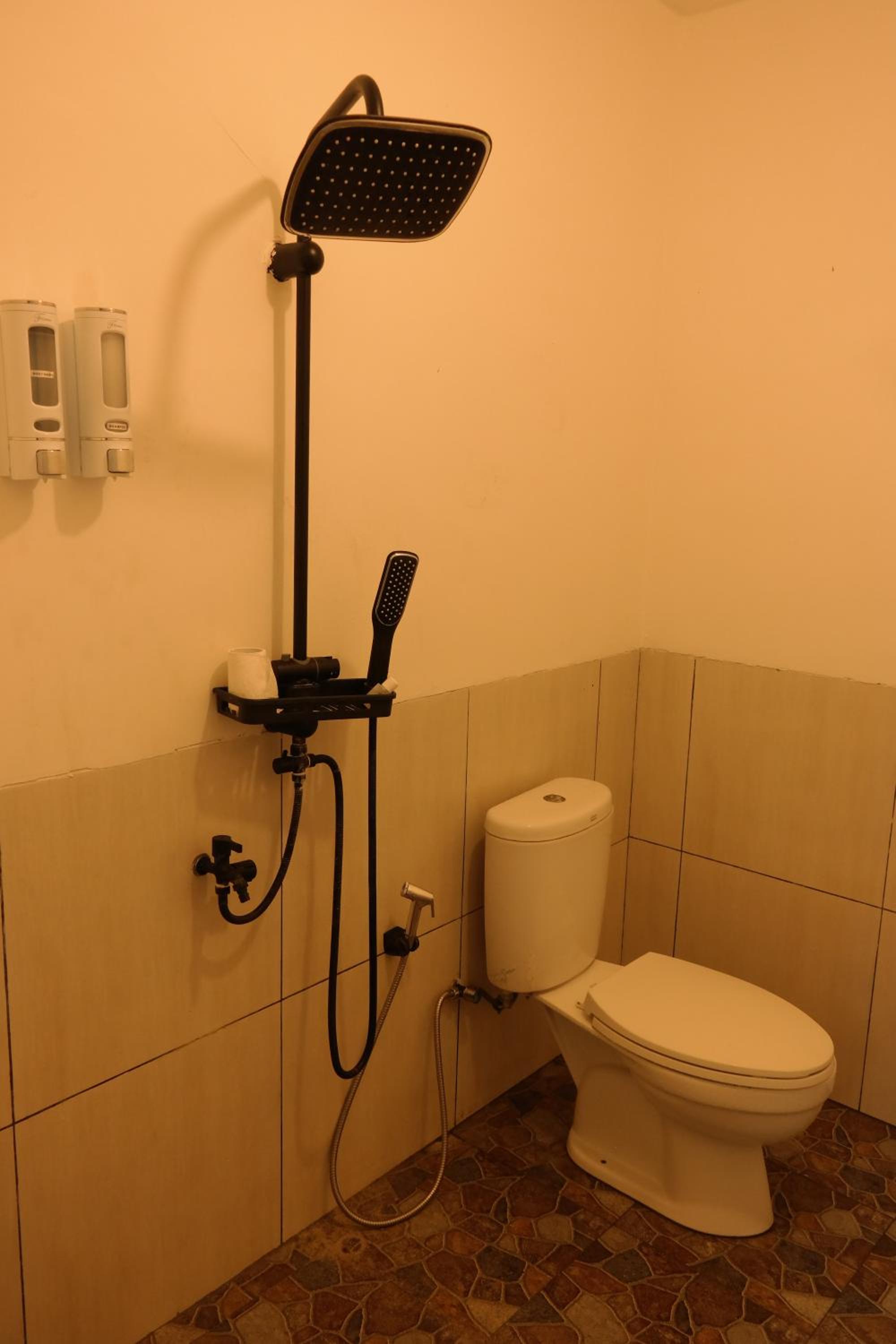 Twin Room With Shared Bathroom