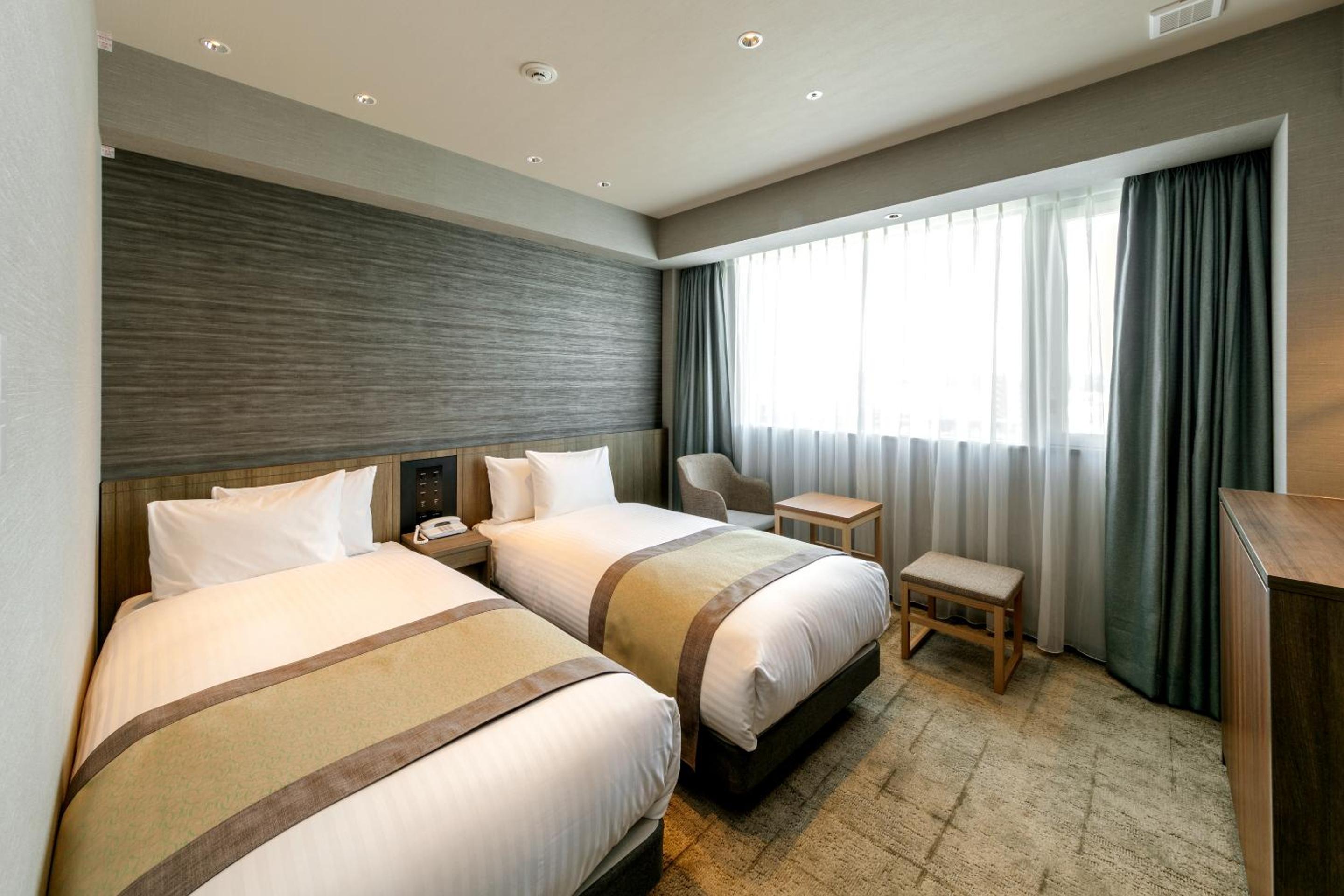 Standard Twin Room - Non-Smoking - Photo 1