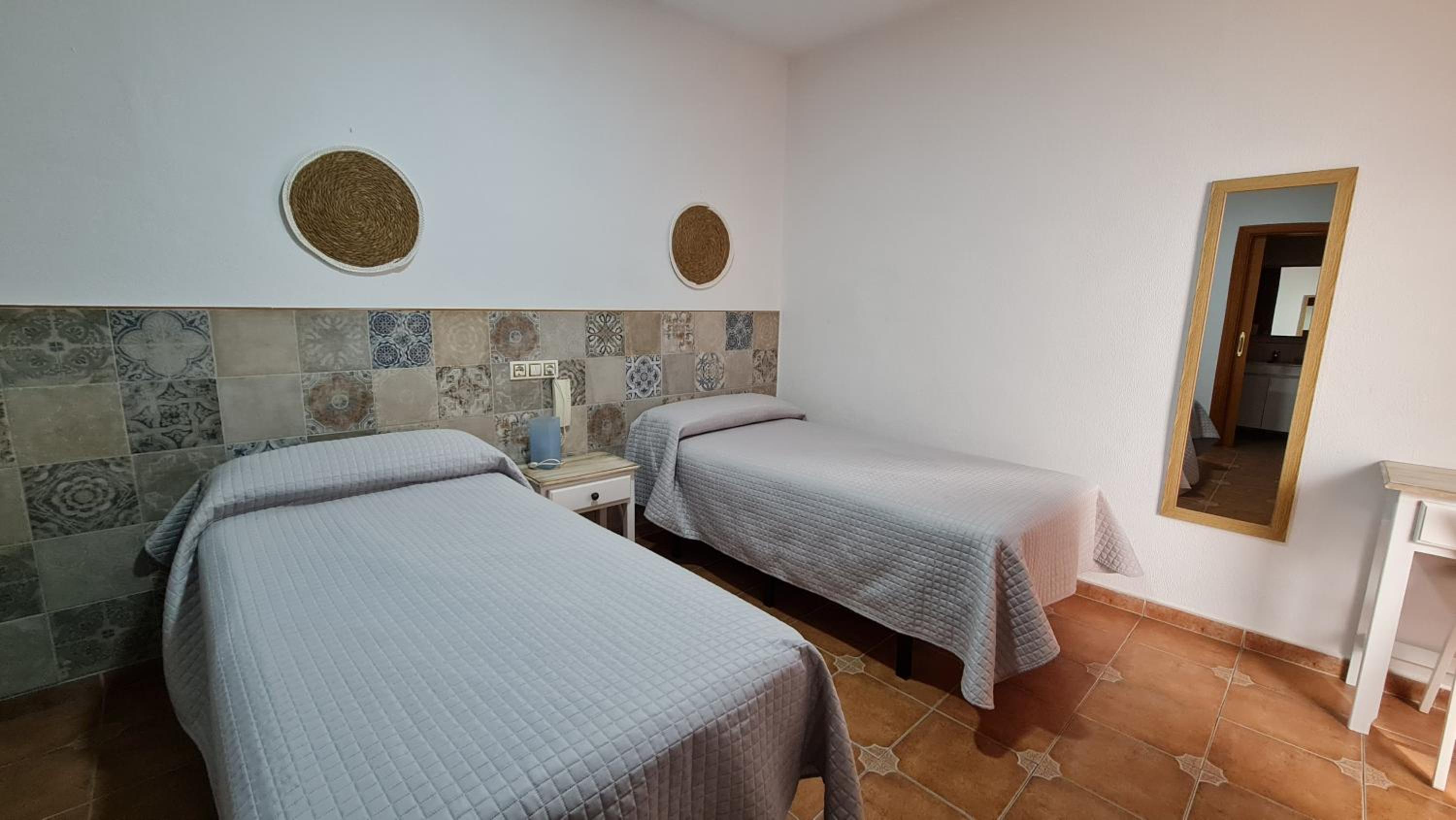 Double Room - Photo 10