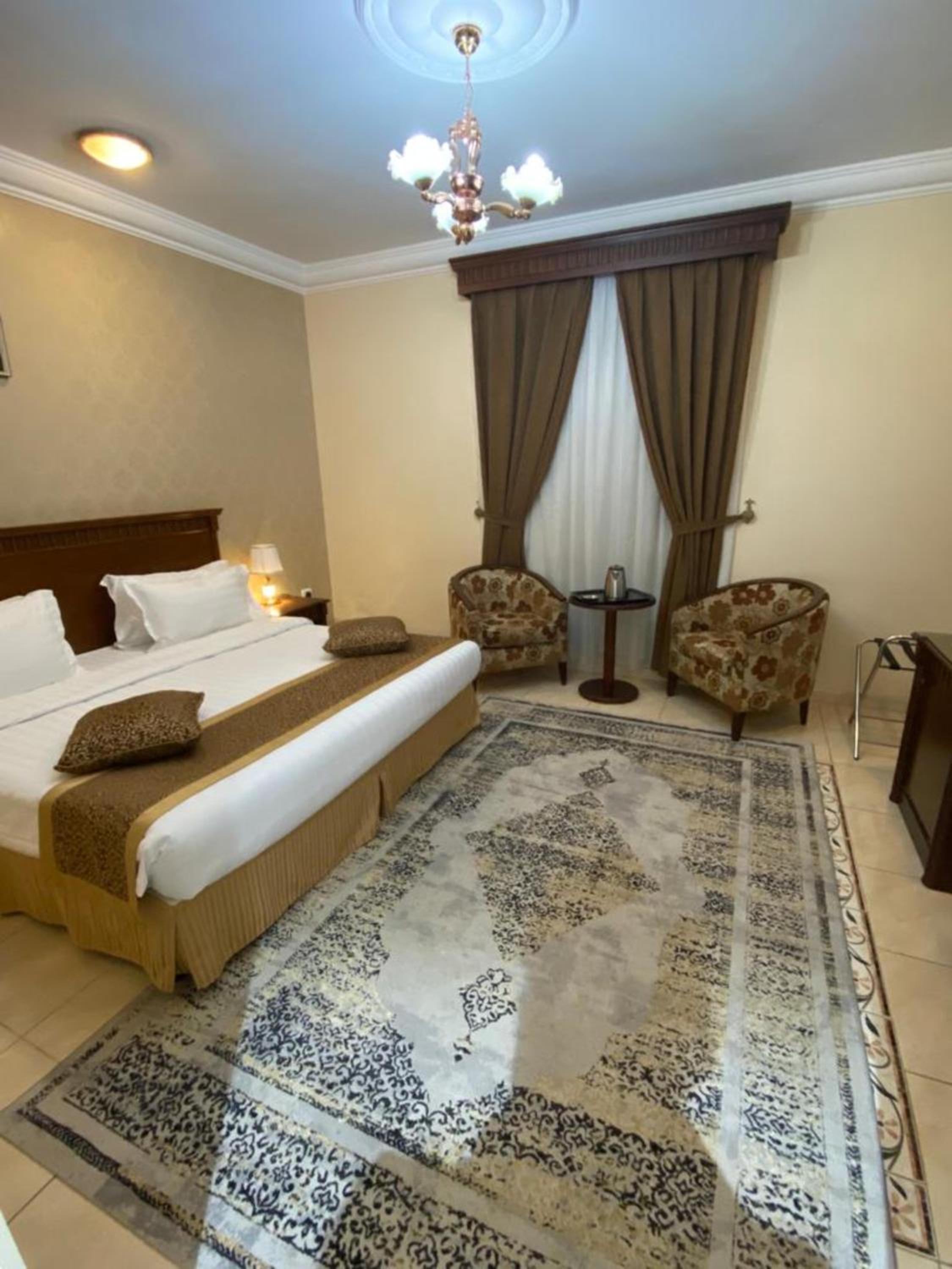 Two-Bedroom Suite photo 3