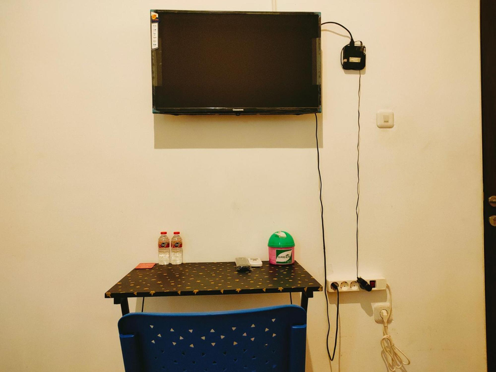 Standard Double Room - Photo 8