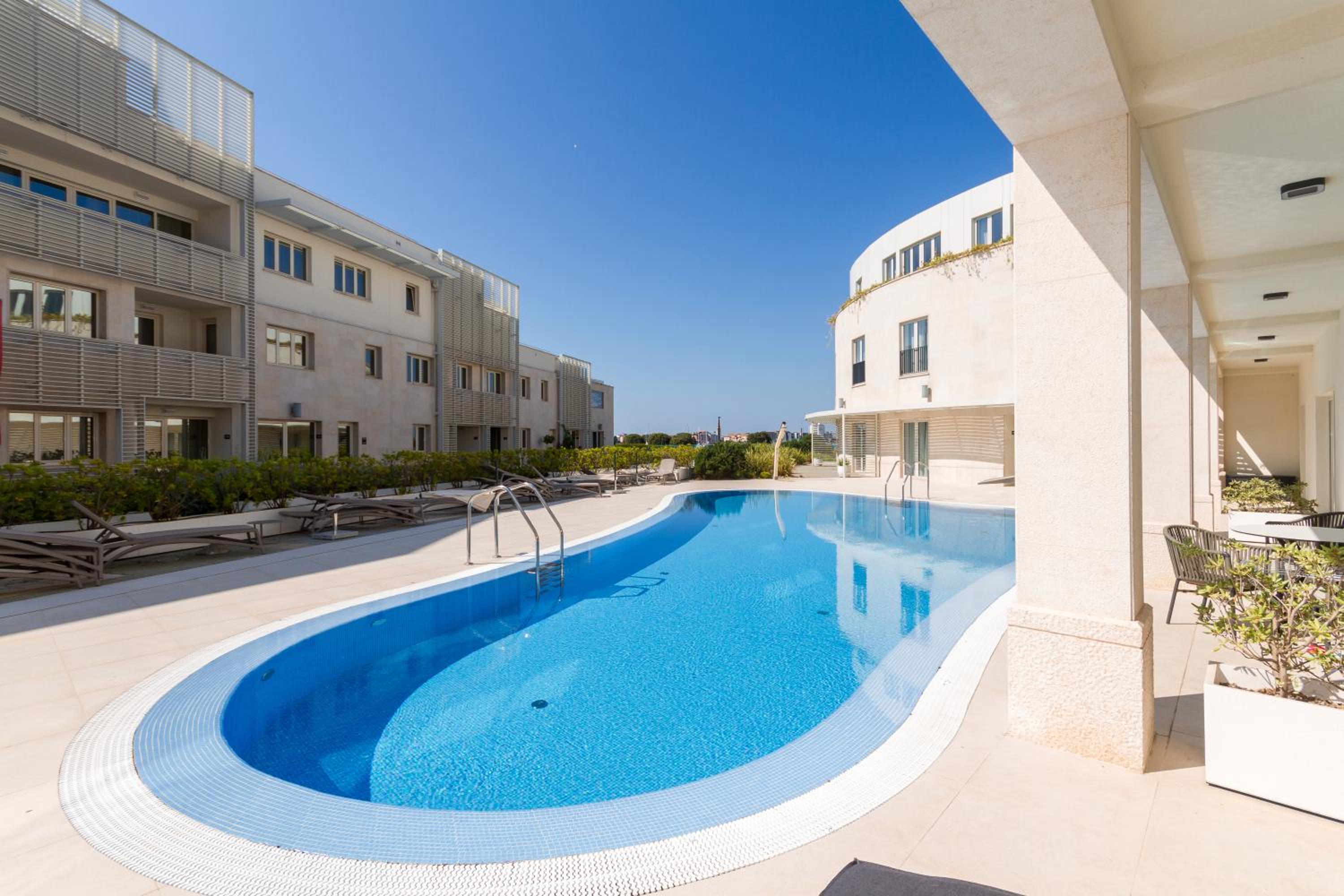 Apartment with Terrace photo 3