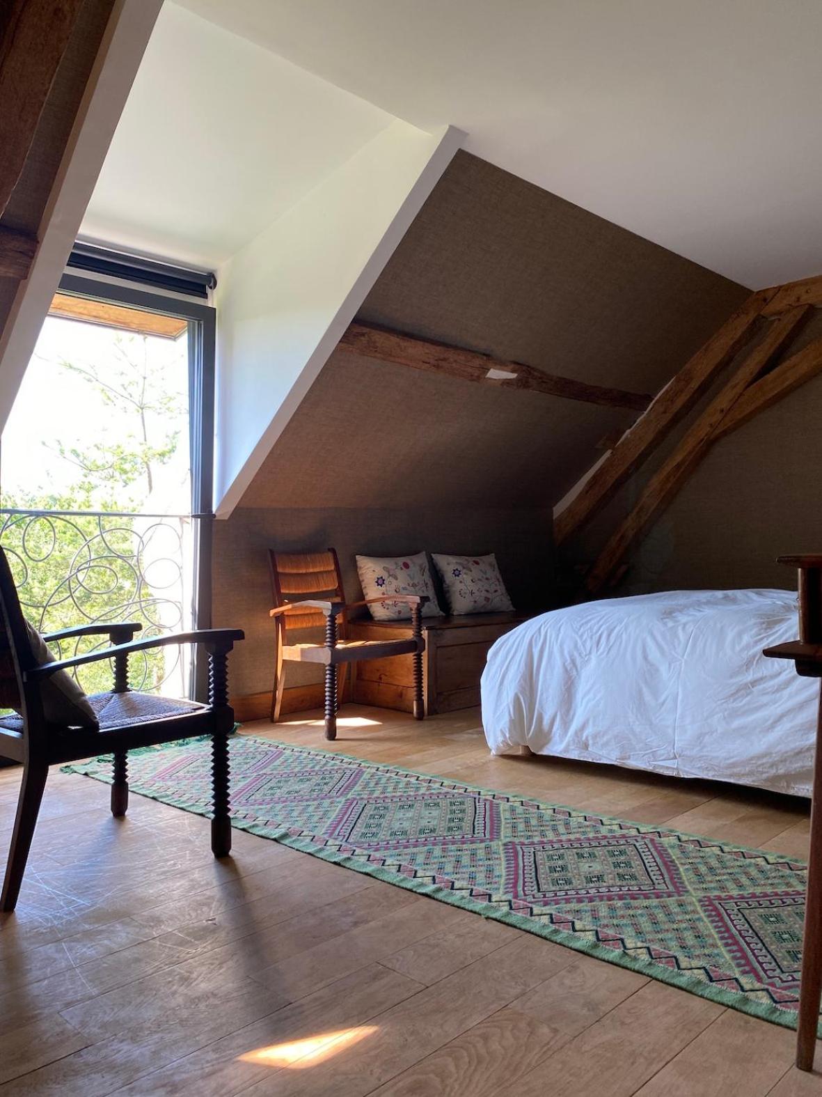 Deluxe Room - Photo 2