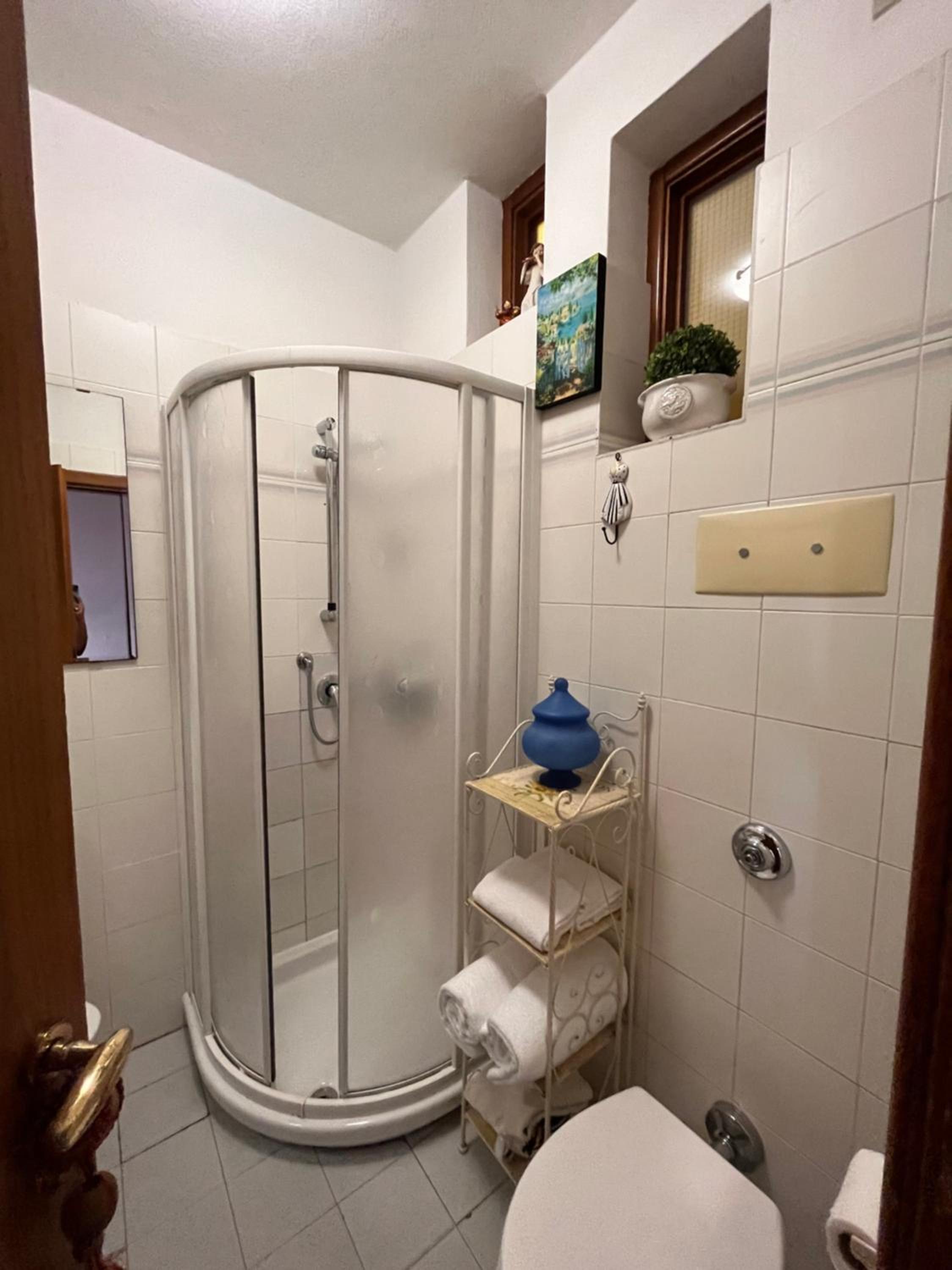 Queen Suite - Photo 2