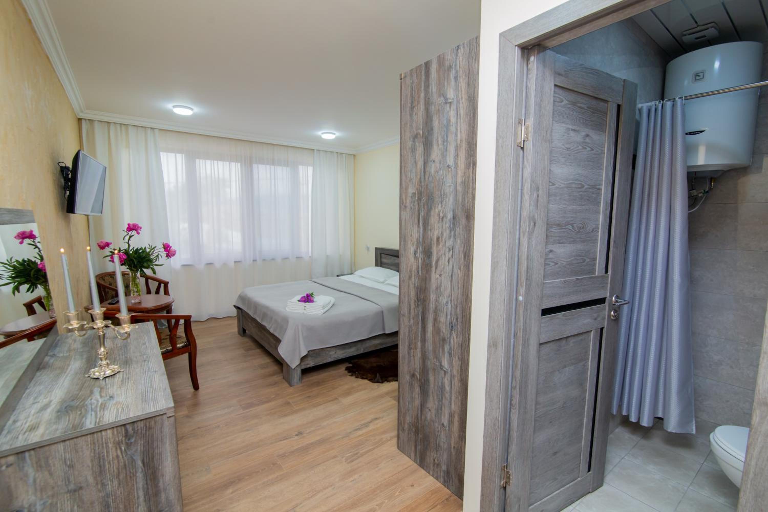 Budget Double Room photo 1