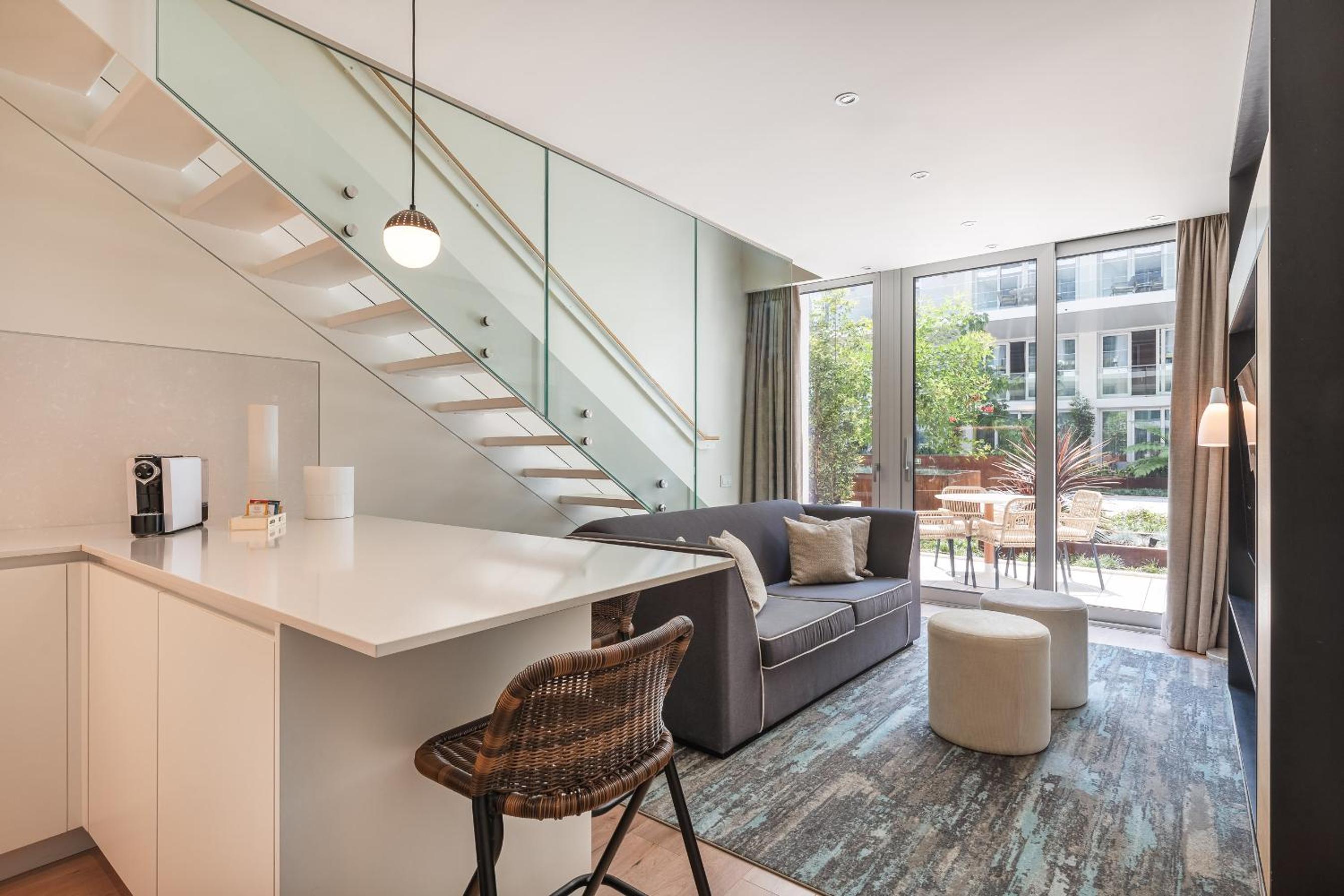 Two-Bedroom Duplex Suite - Photo 9