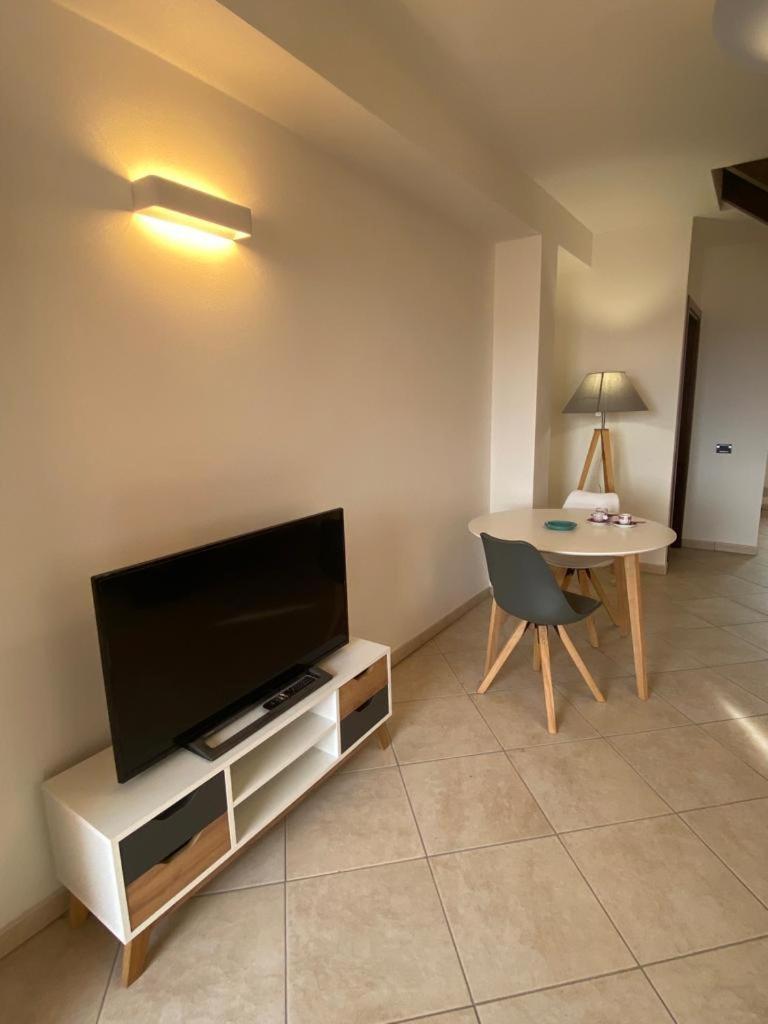 Two-Bedroom Apartment photo 3