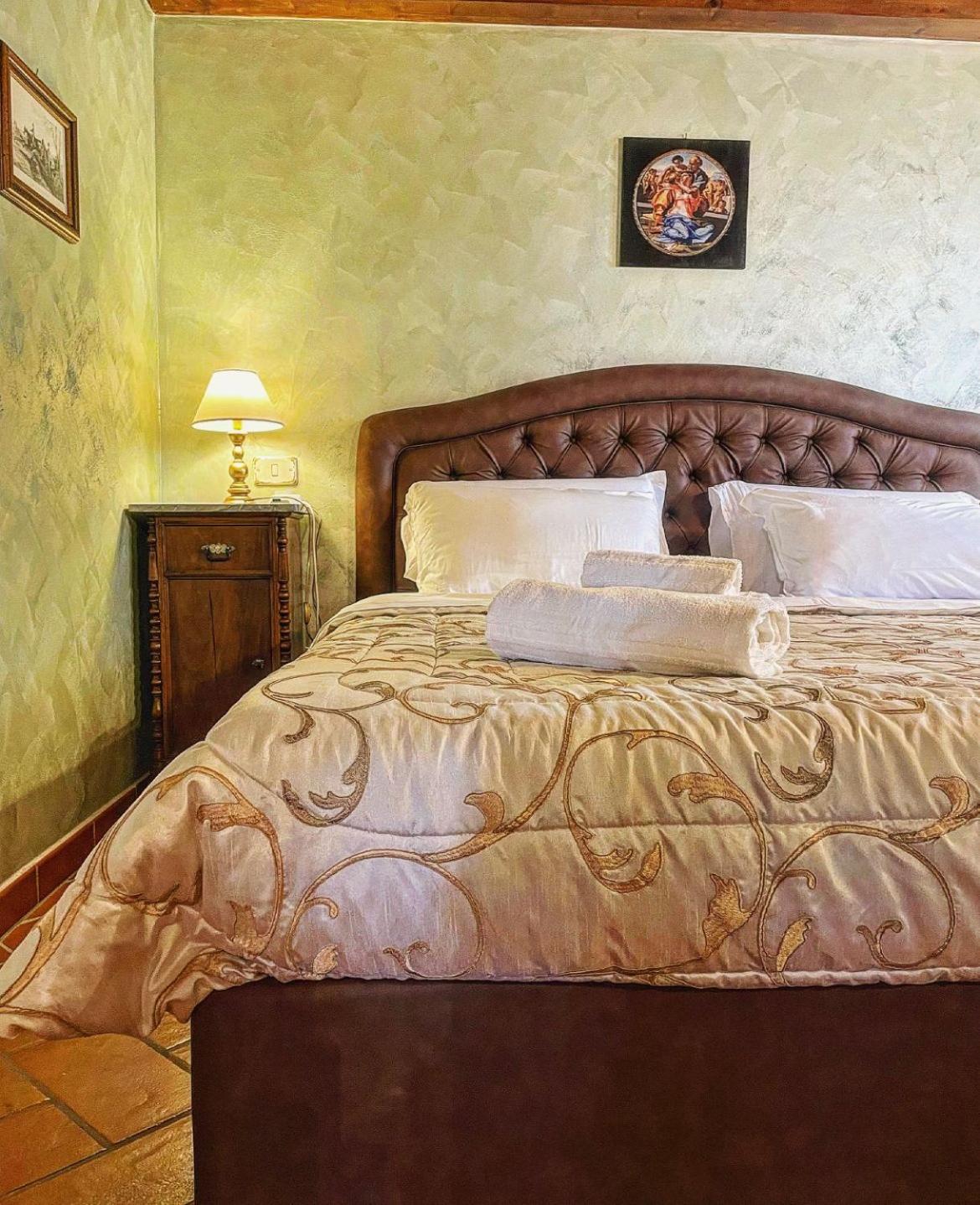 Deluxe Room with Spa Access
