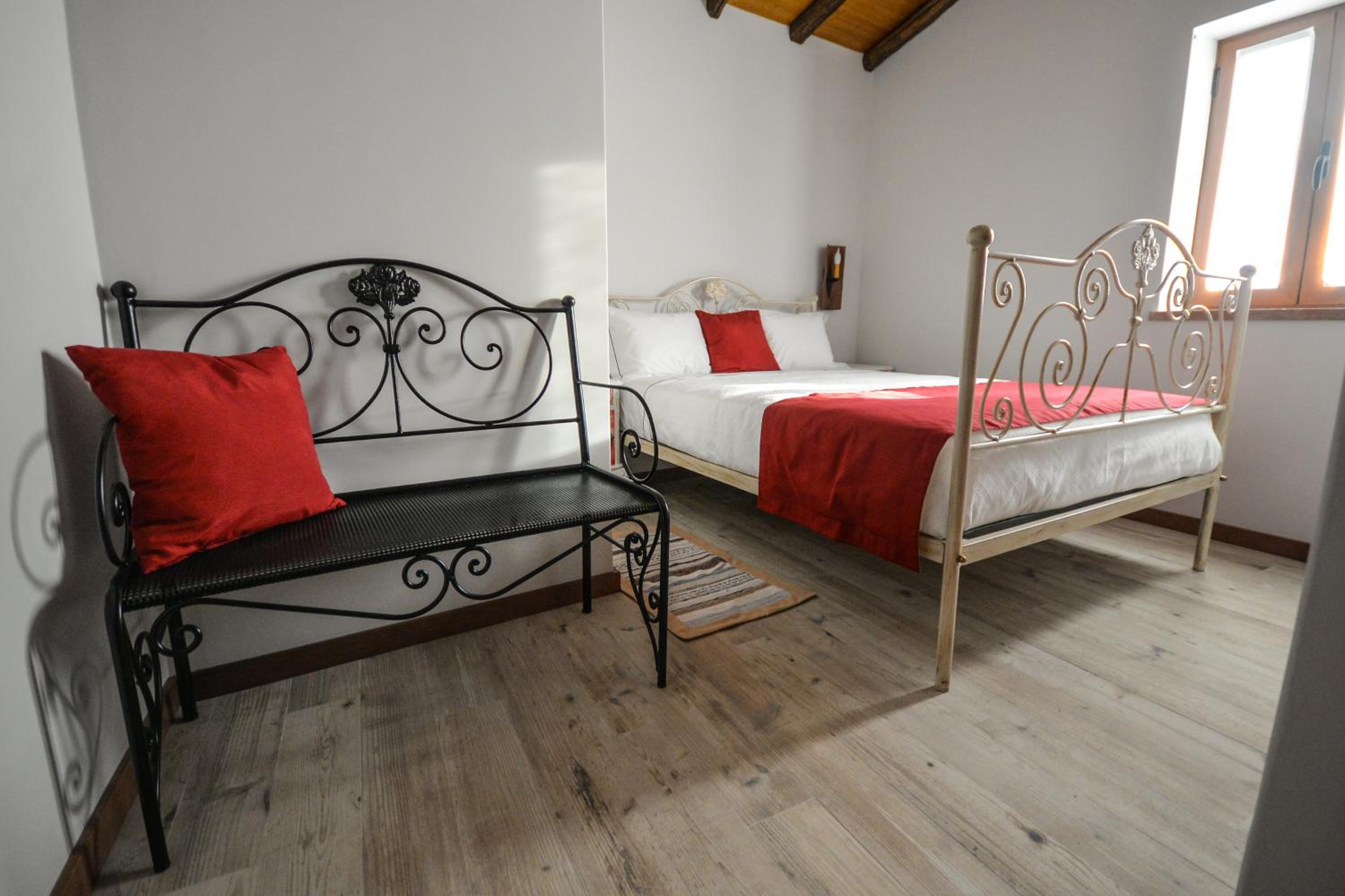 Two-Bedroom House photo 3