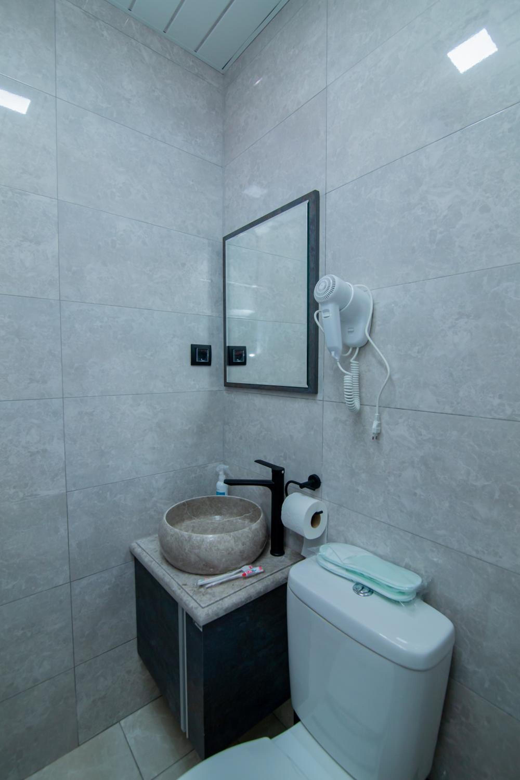 Budget Double Room photo 2